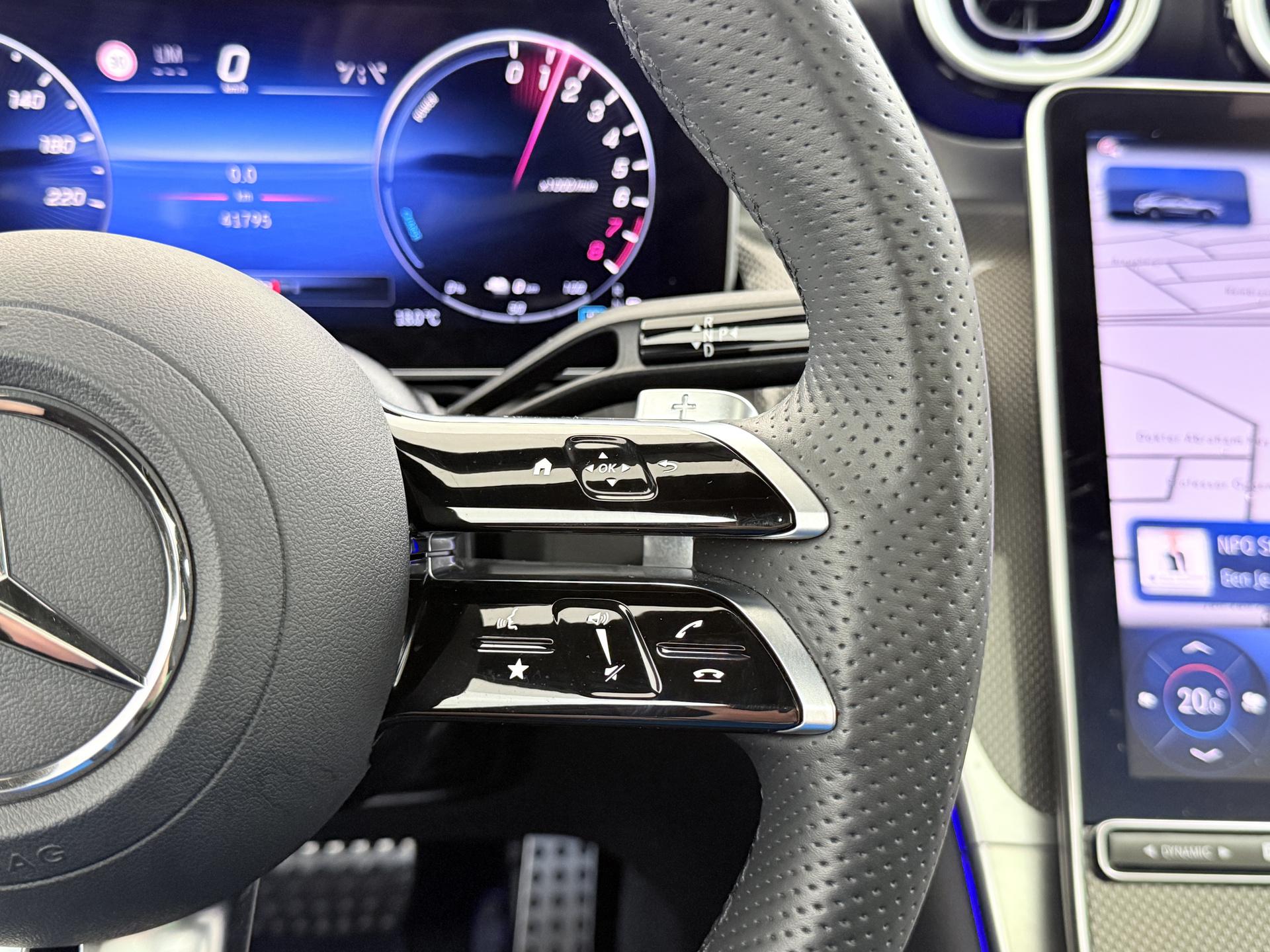 Mercedes-Benz GLC Coupé 300e 4MATIC AMG Line 35