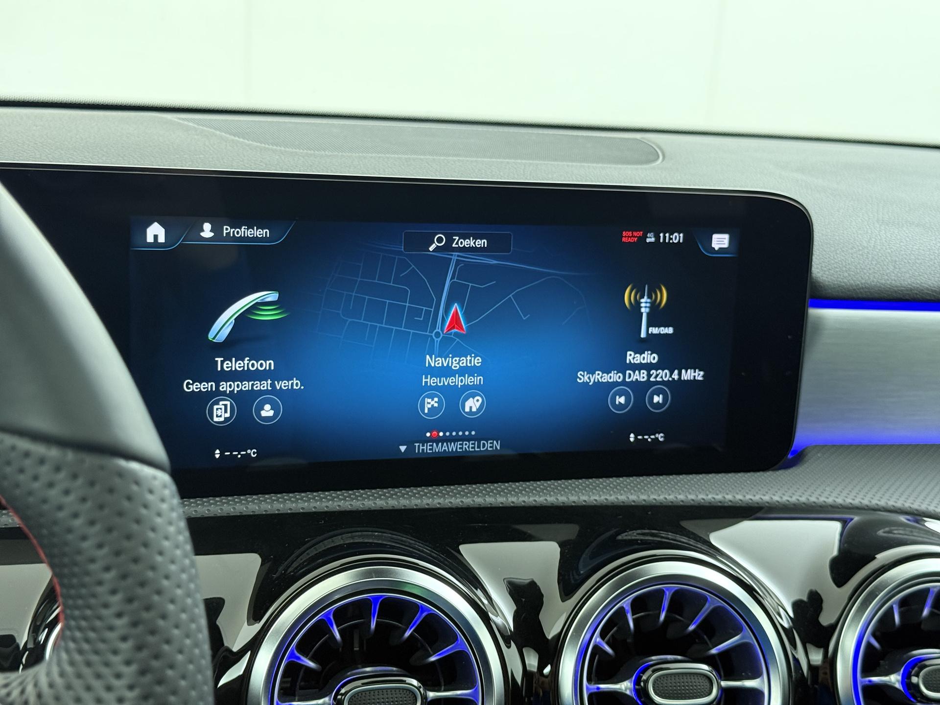 Mercedes-Benz A-Klasse 160 Business Solution AMG 30