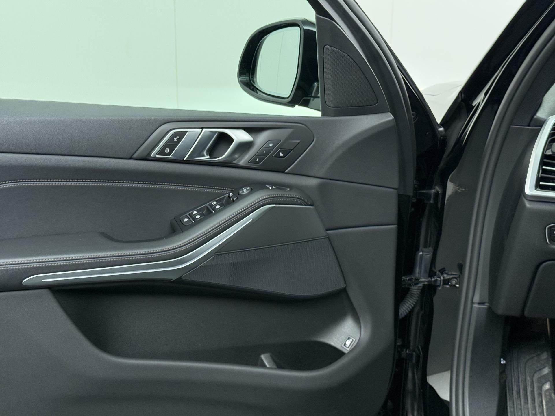 BMW X5 xDrive45e Executive 13