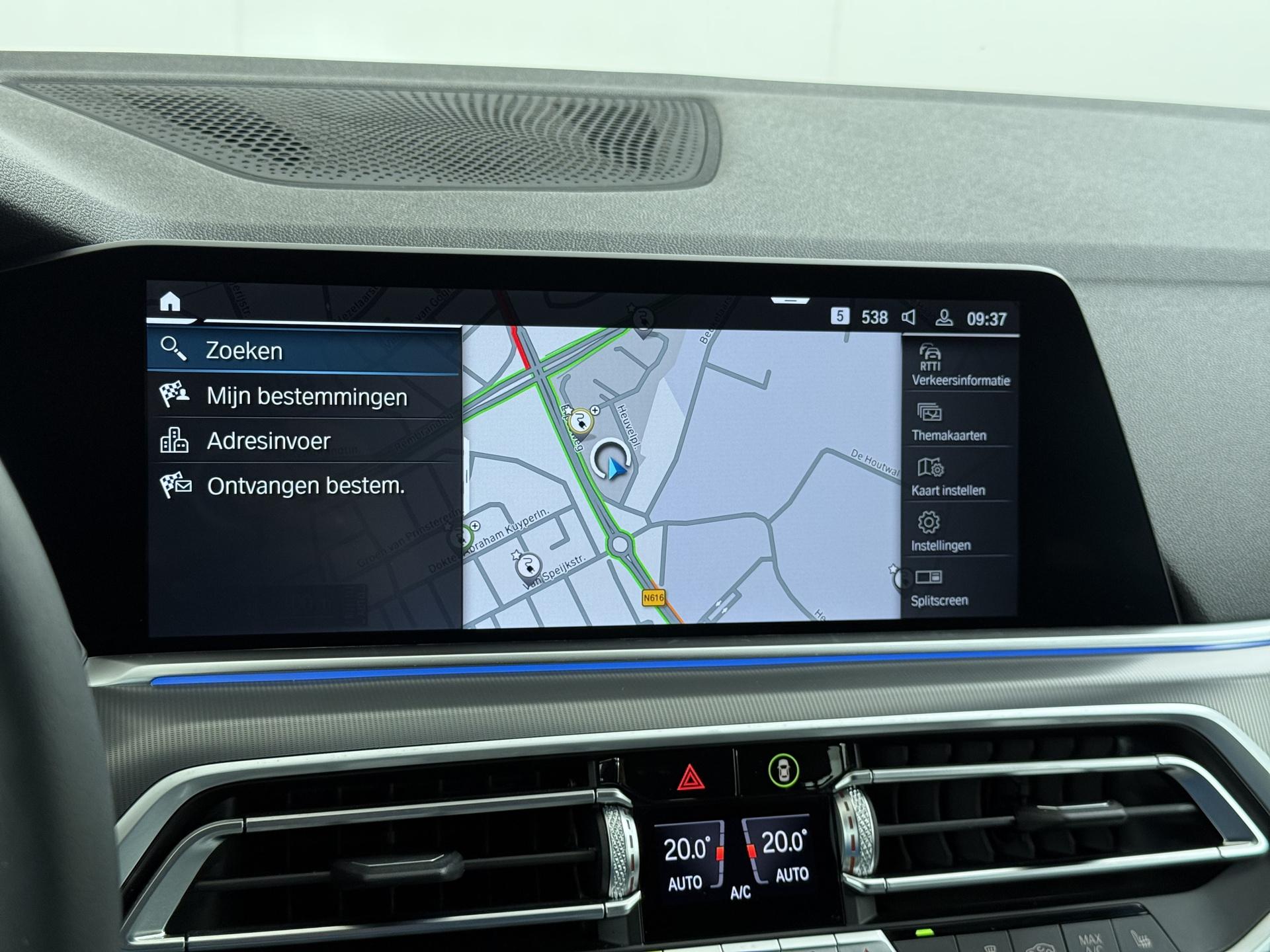 BMW X5 xDrive45e Executive 32