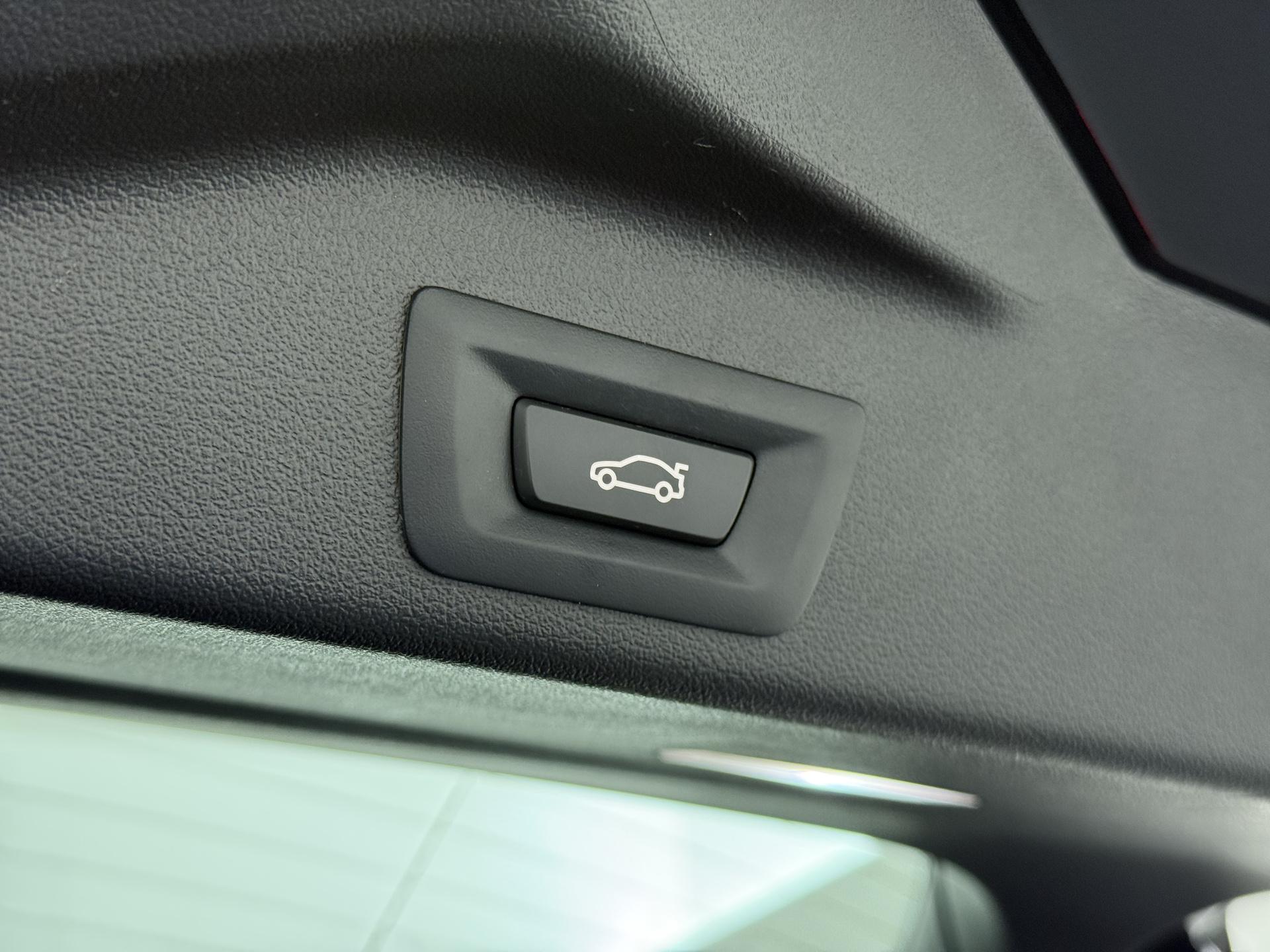 BMW X5 xDrive45e Executive 8