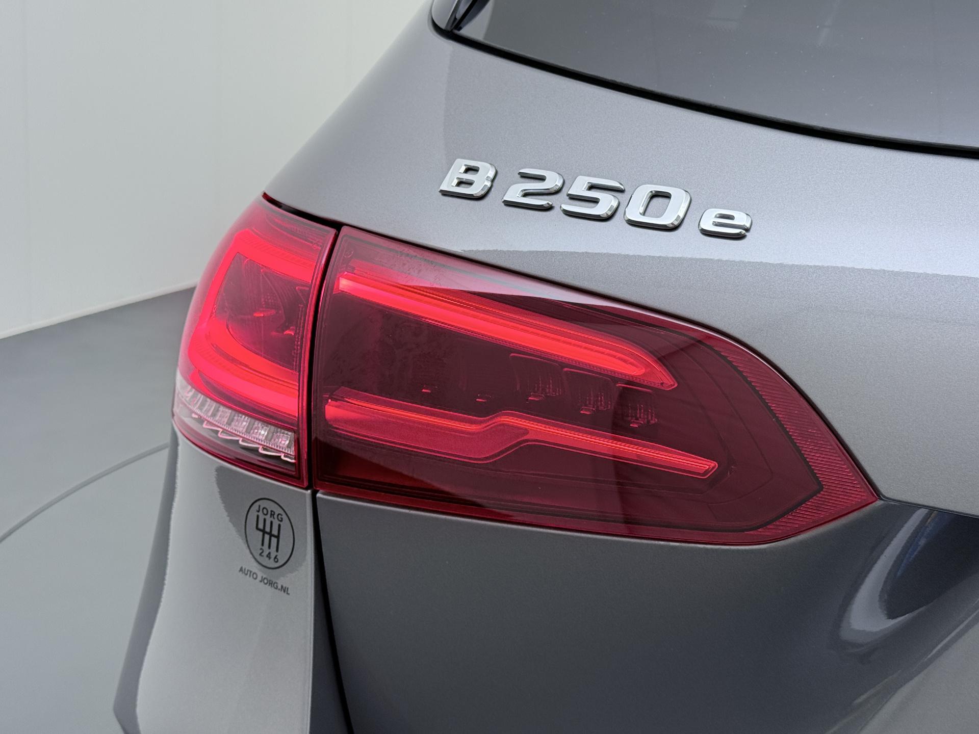 Mercedes-Benz B-Klasse 250 e Business Solution AMG Limited 10