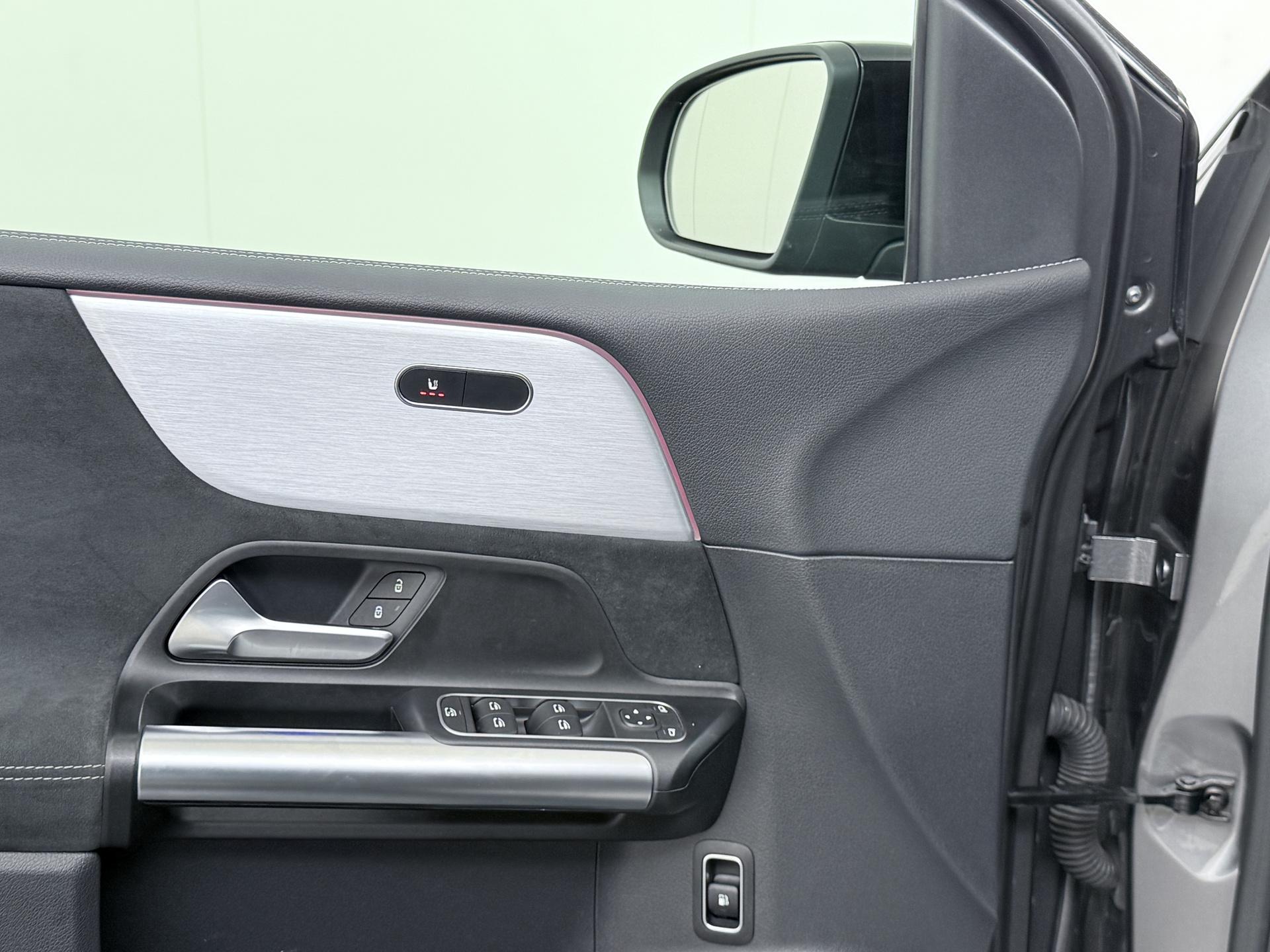 Mercedes-Benz B-Klasse 250 e Business Solution AMG Limited 18