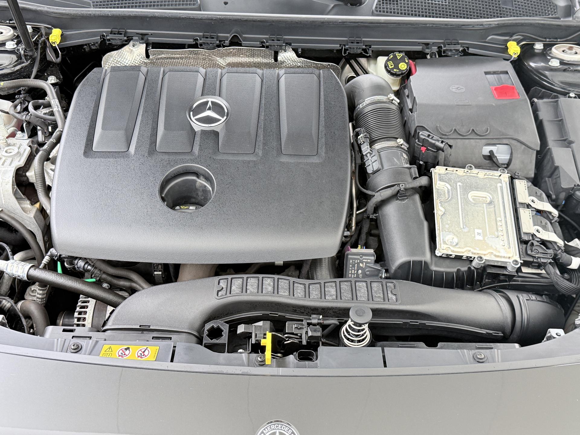 Mercedes-Benz A-Klasse 180 d Business Solution 33