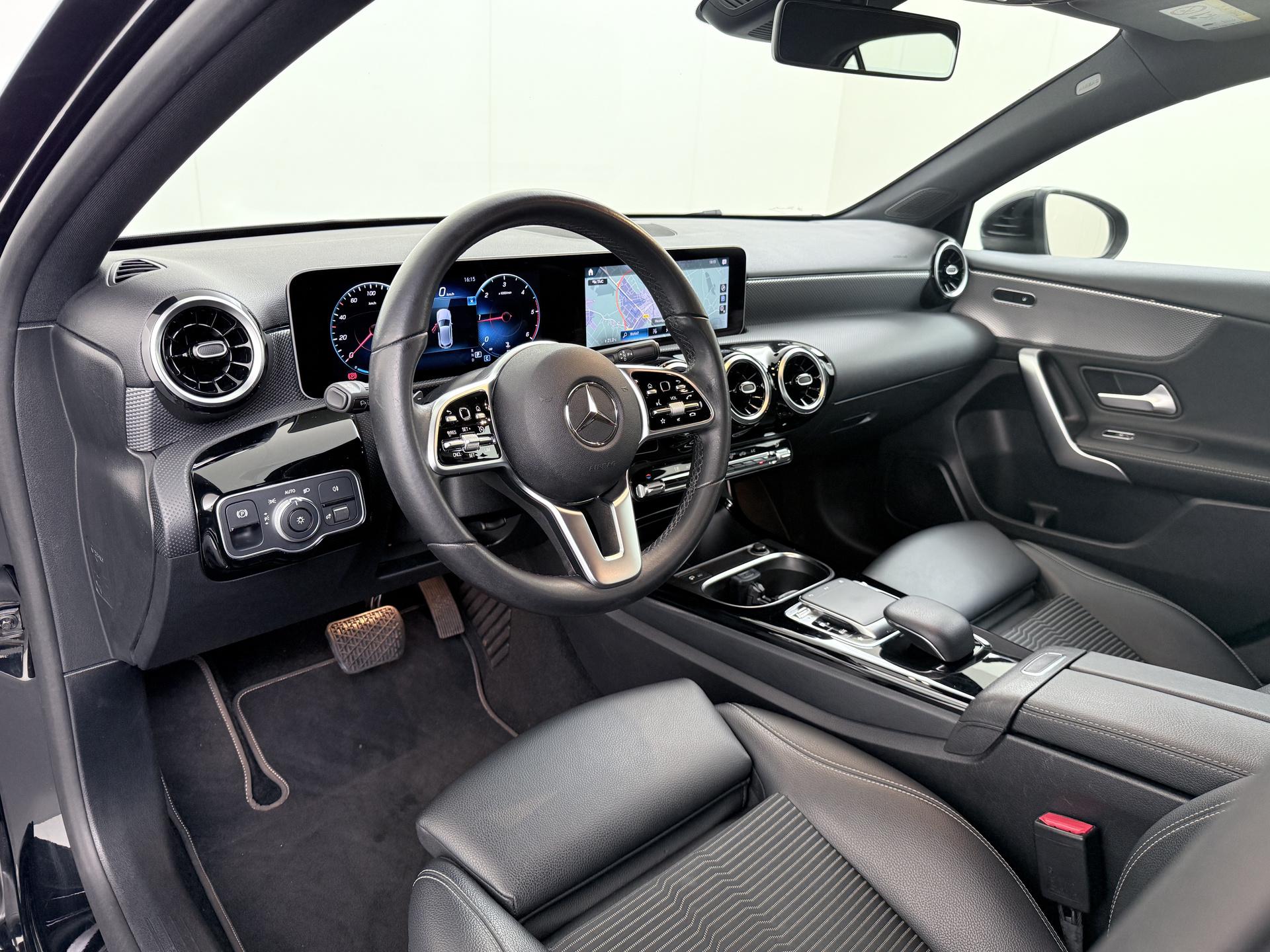 Mercedes-Benz A-Klasse 180 d Business Solution 5