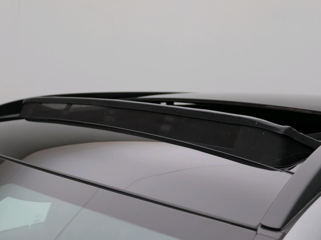 Mercedes-Benz GLE 400 e 4MATIC AMG Line Premium 3