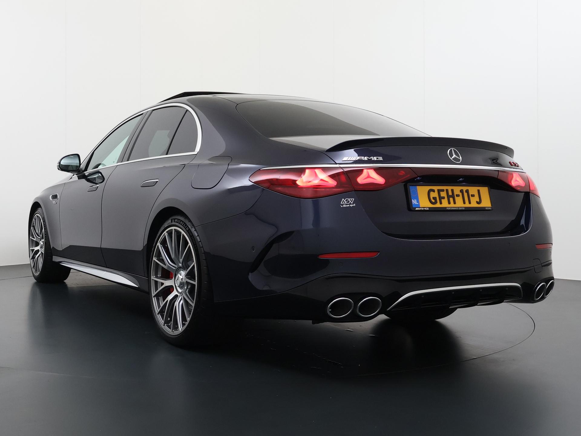 Mercedes-Benz E-Klasse AMG 53 4MATIC+ 2