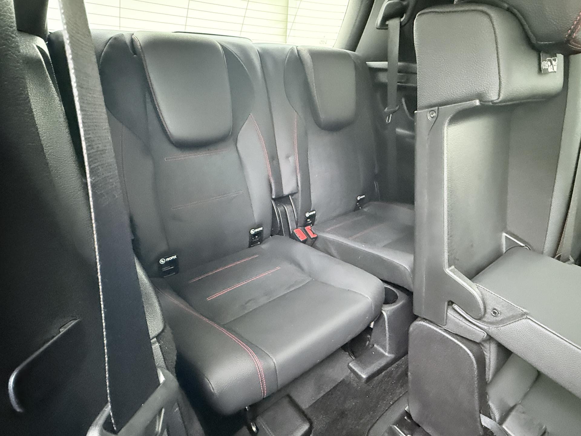 Mercedes-Benz GLB 200 AMG-line 7-pers. Business Solution 19