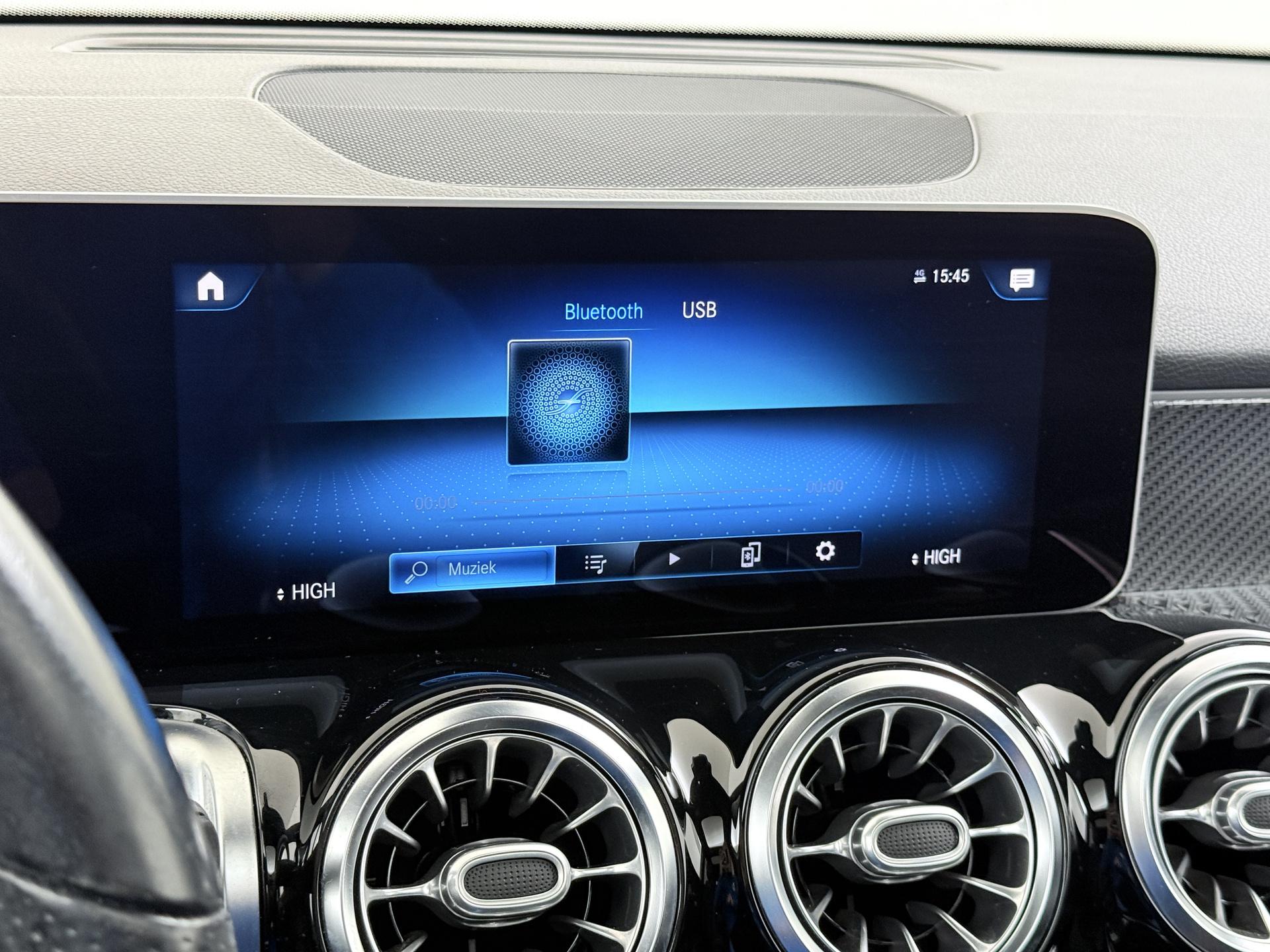 Mercedes-Benz GLB 200 AMG-line 7-pers. Business Solution 45