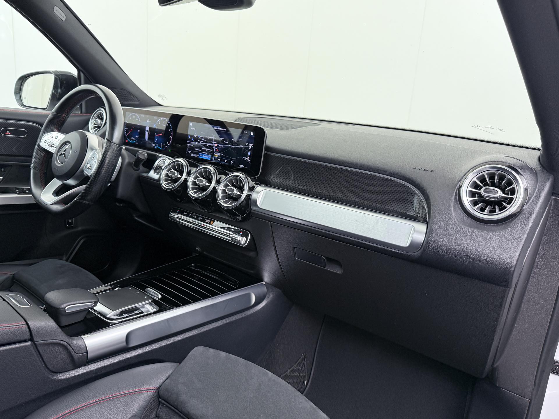 Mercedes-Benz GLB 200 AMG-line 7-pers. Business Solution 50