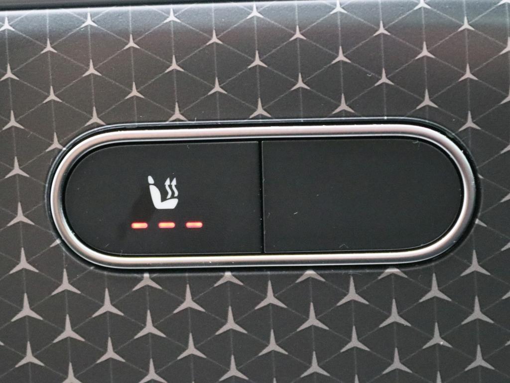 Mercedes-Benz EQA 250+ AMG Line 71 kWh 15