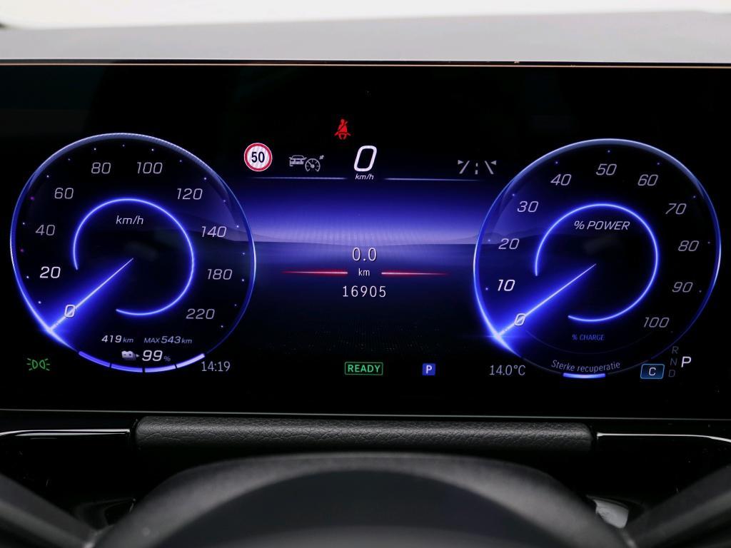 Mercedes-Benz EQA 250+ AMG Line 71 kWh 8