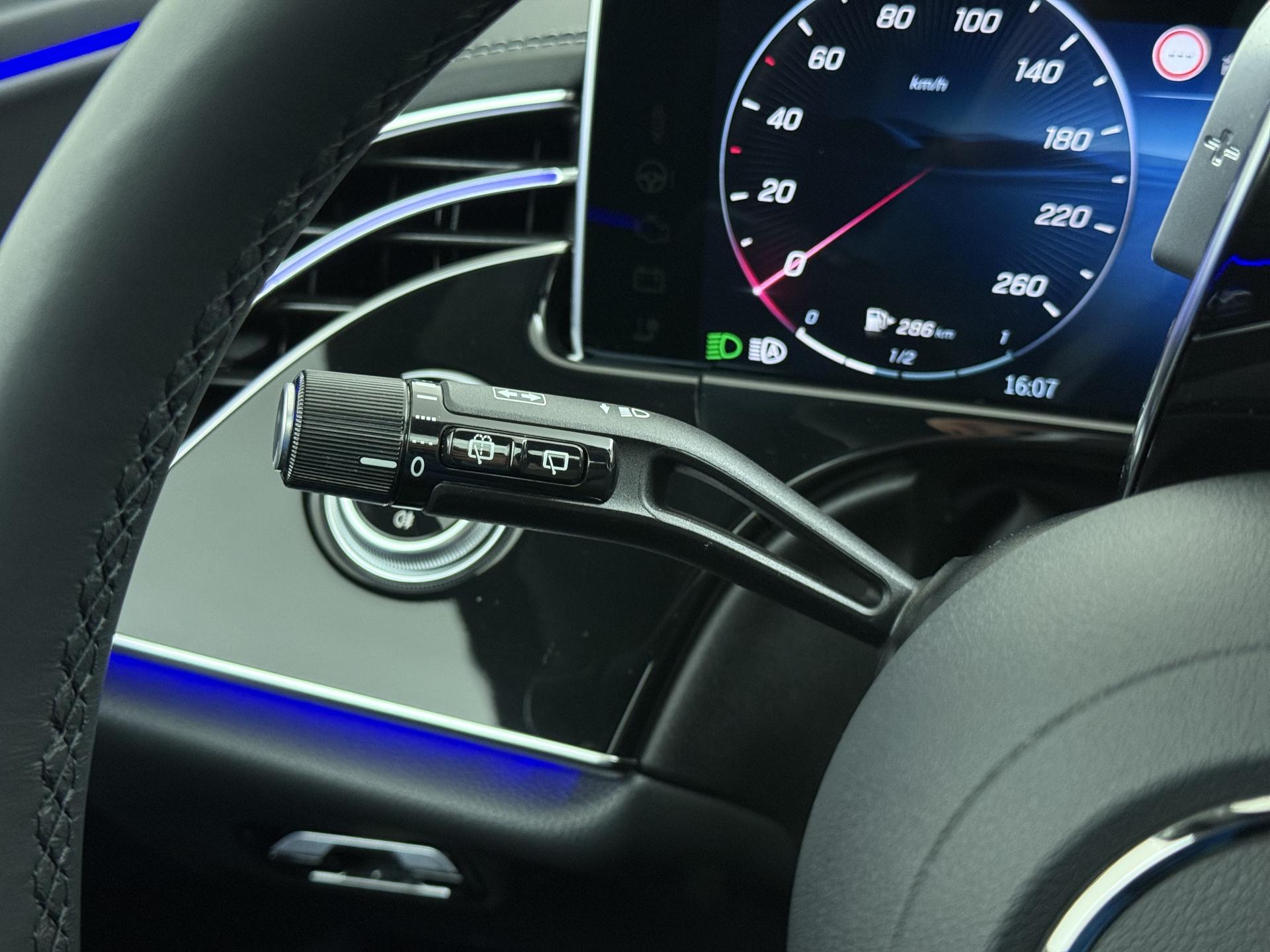 Mercedes-Benz E-Klasse All-Terrain 300 de 4MATIC All-Terrain 33