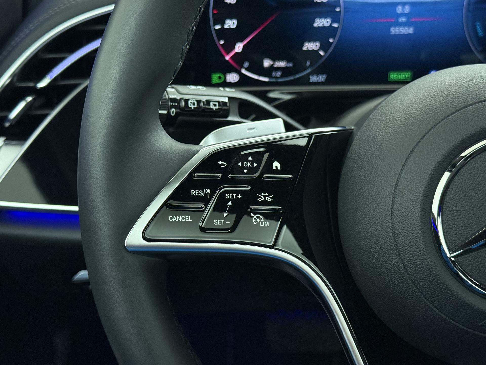 Mercedes-Benz E-Klasse All-Terrain 300 de 4MATIC All-Terrain 35