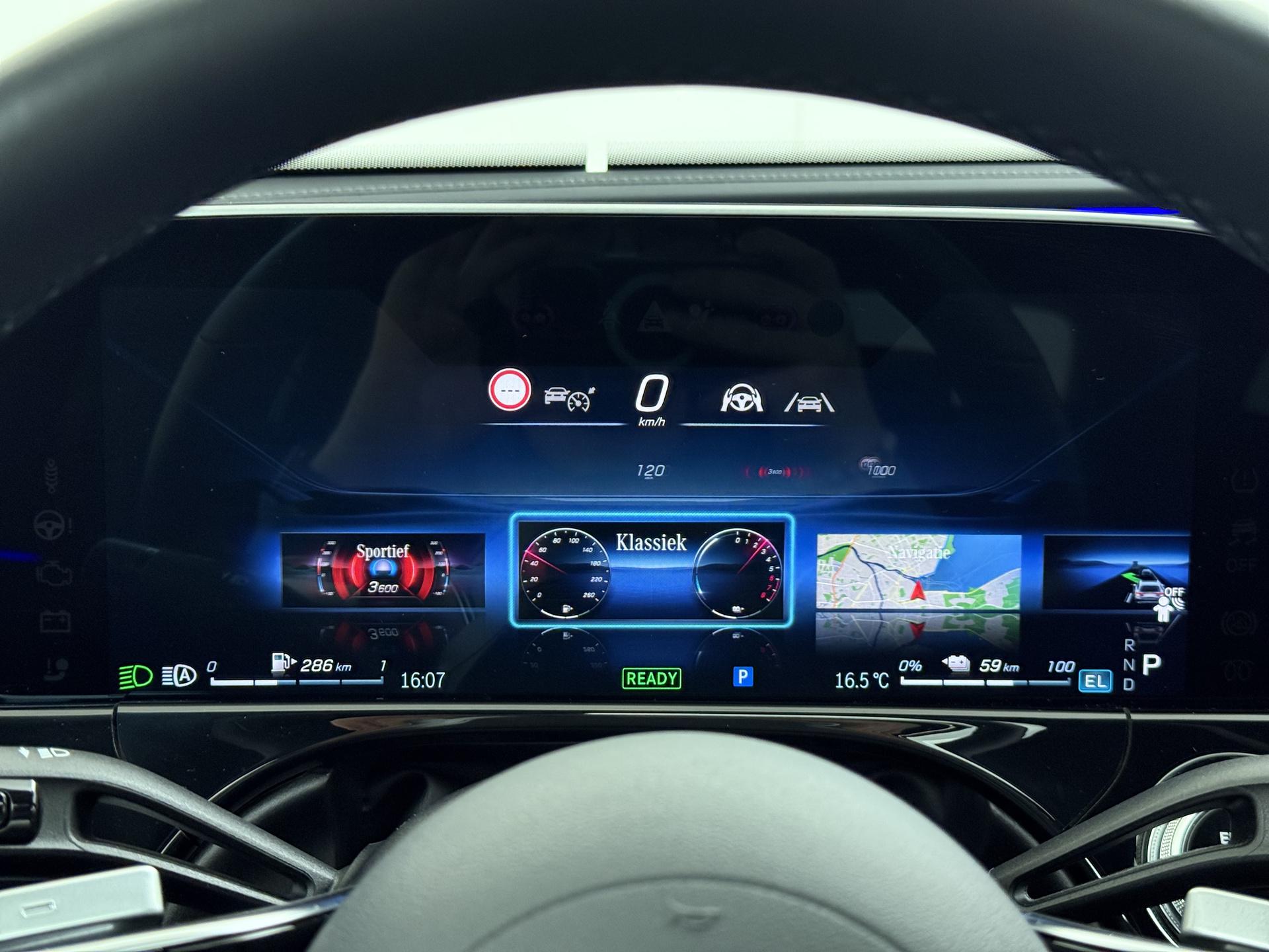 Mercedes-Benz E-Klasse All-Terrain 300 de 4MATIC All-Terrain 39