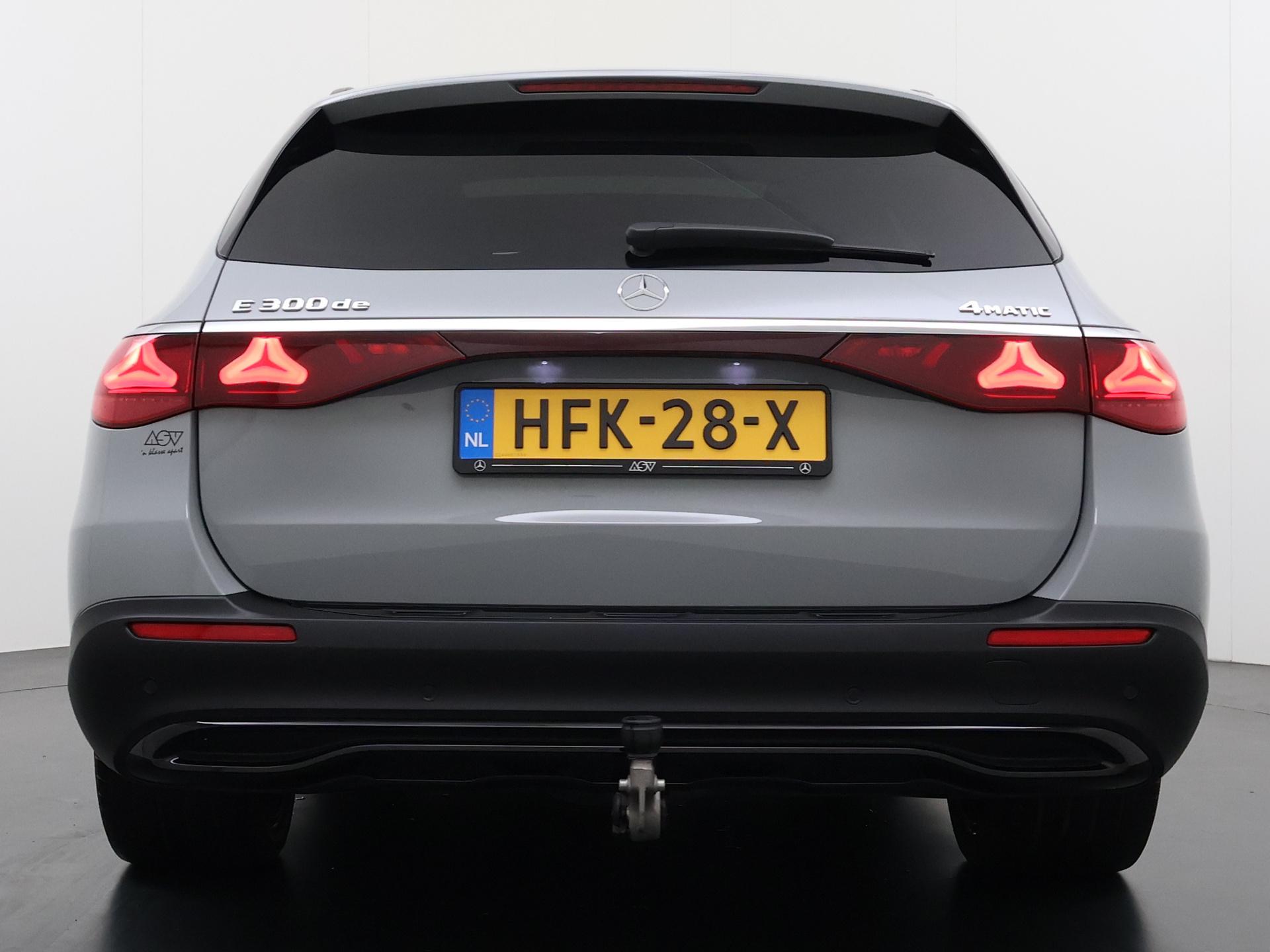 Mercedes-Benz E-Klasse All-Terrain 300 de 4MATIC All-Terrain 6