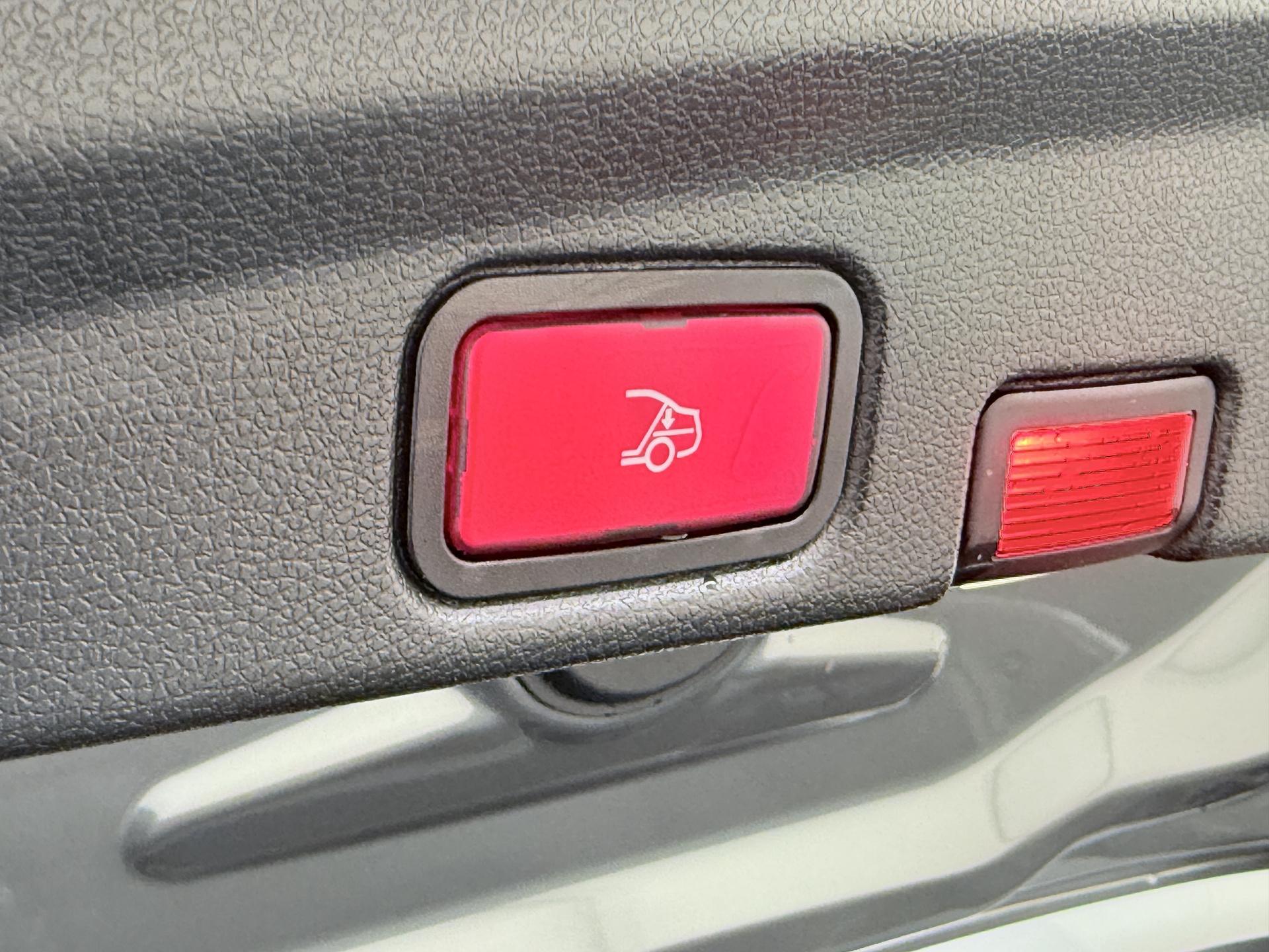 Mercedes-Benz E-Klasse Cabrio 200 AMG-Line 14