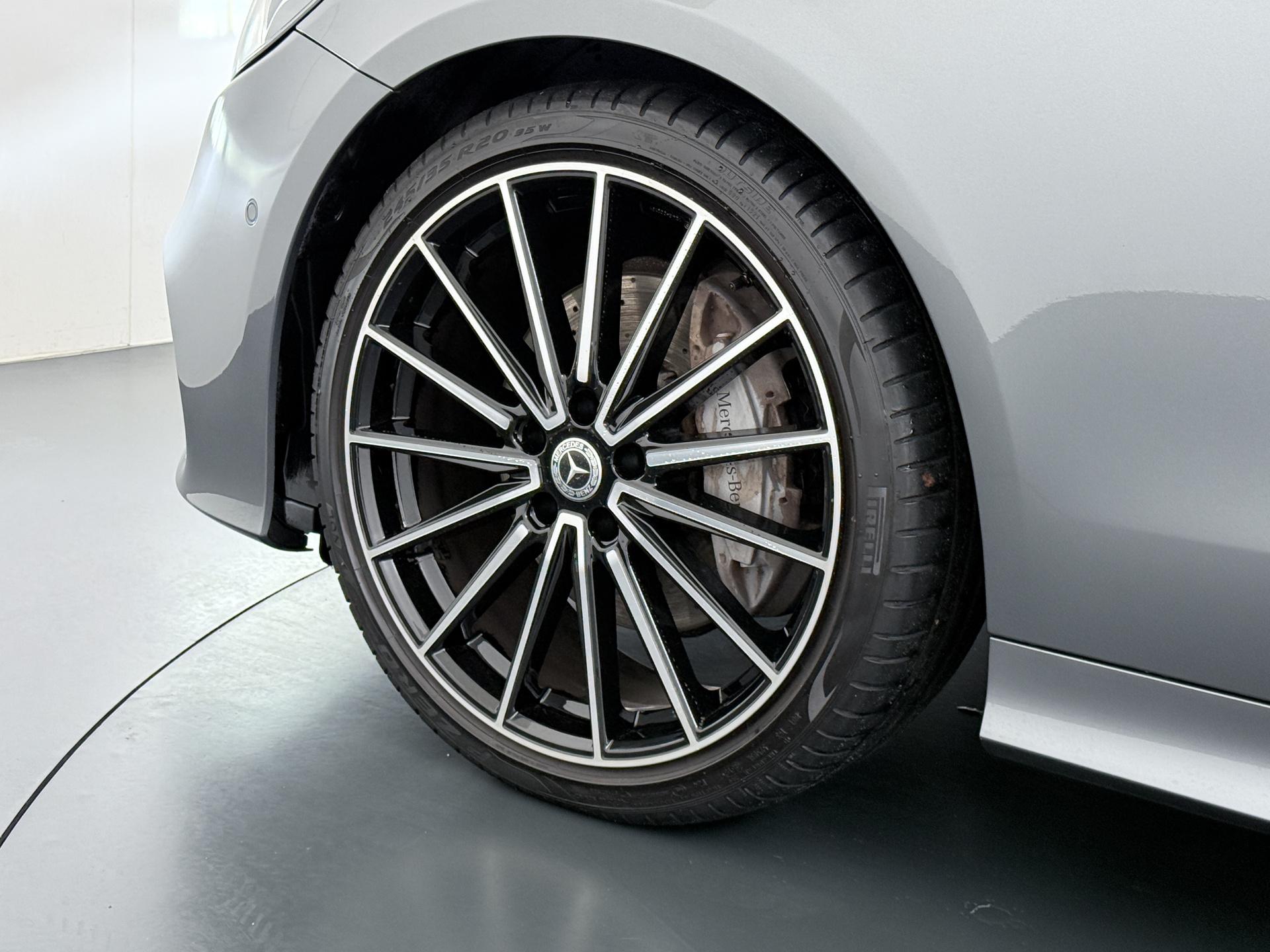 Mercedes-Benz E-Klasse Cabrio 200 AMG-Line 15