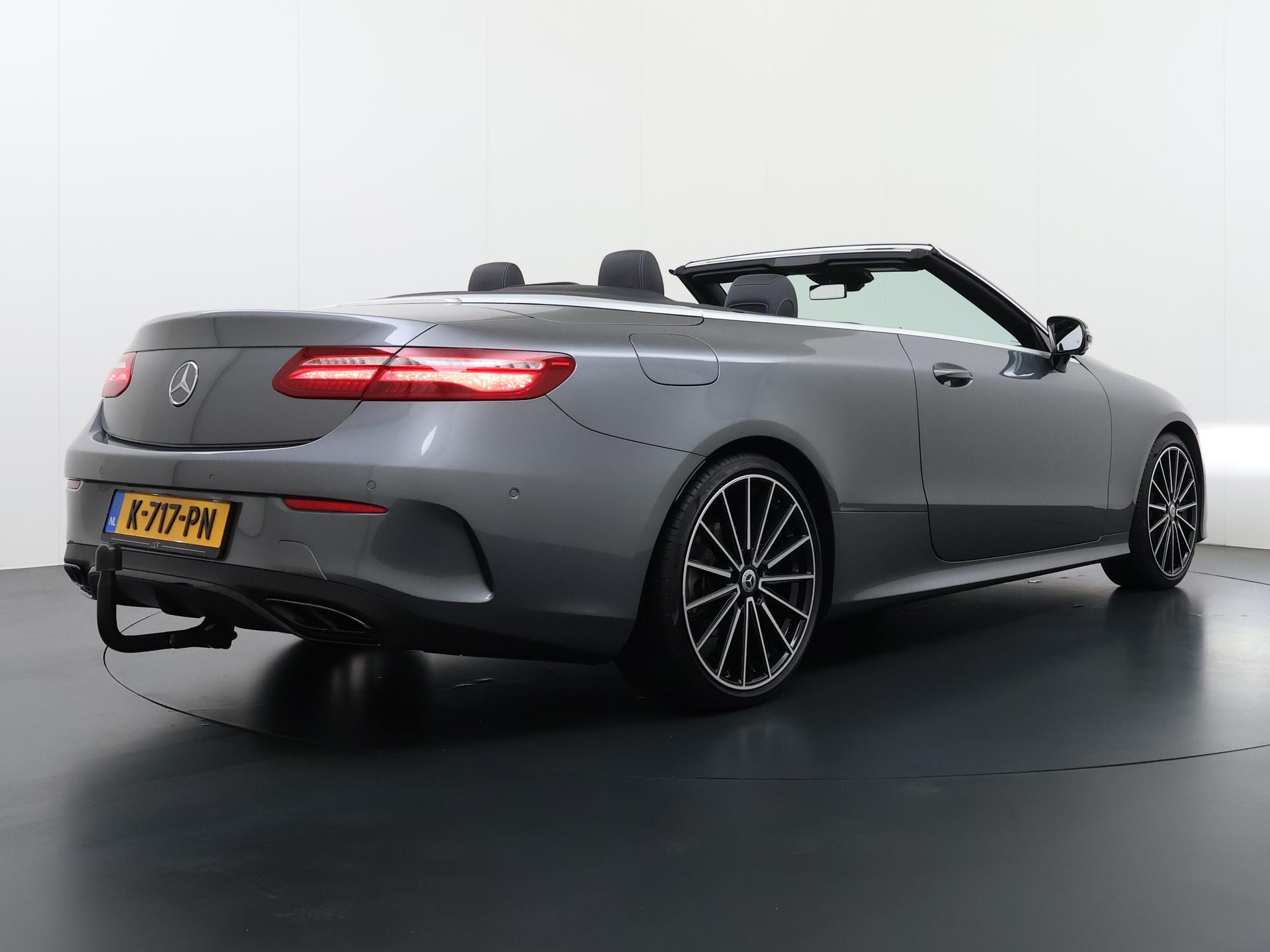 Mercedes-Benz E-Klasse Cabrio 200 AMG-Line 4