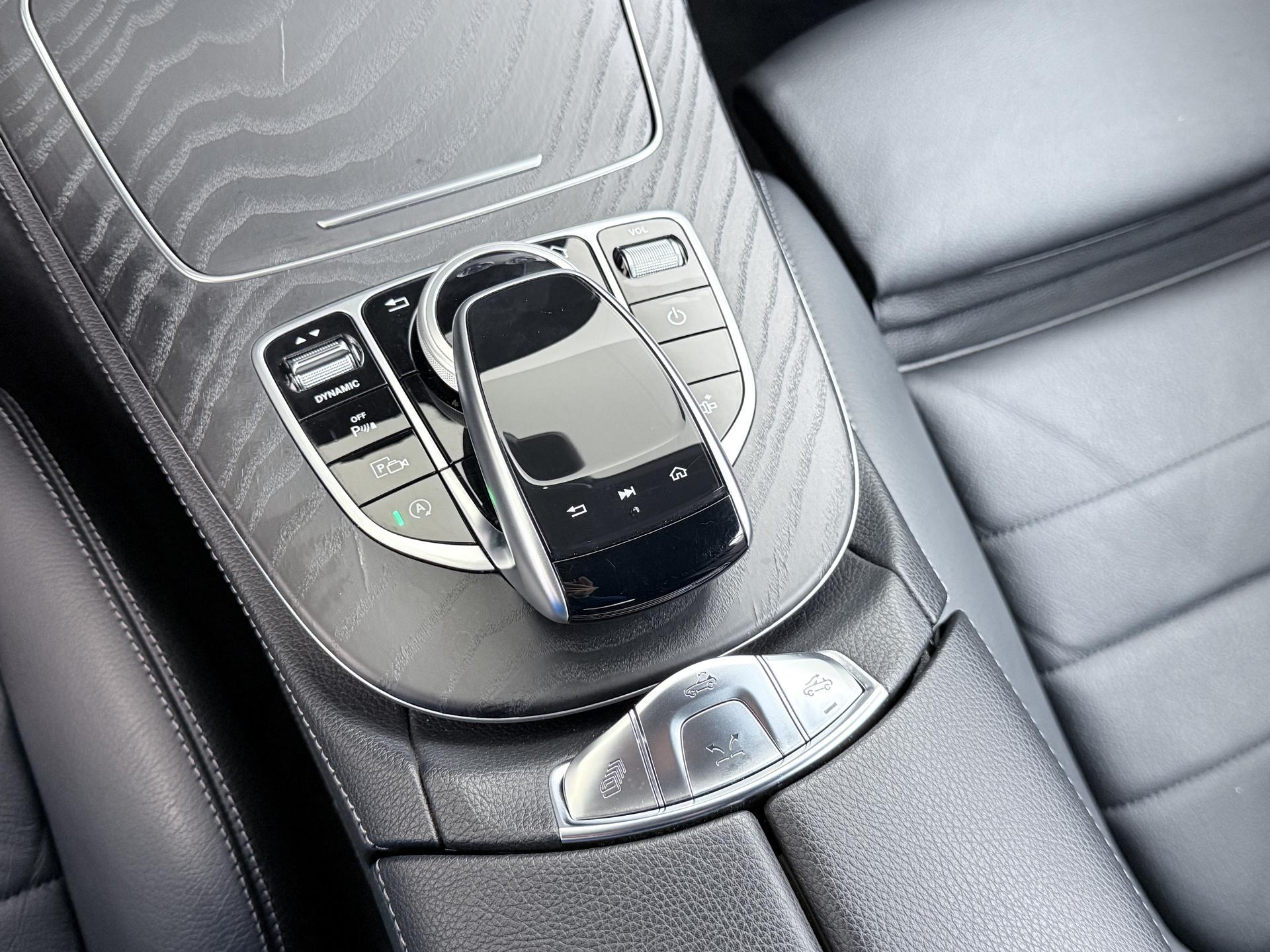 Mercedes-Benz E-Klasse Cabrio 200 AMG-Line 43