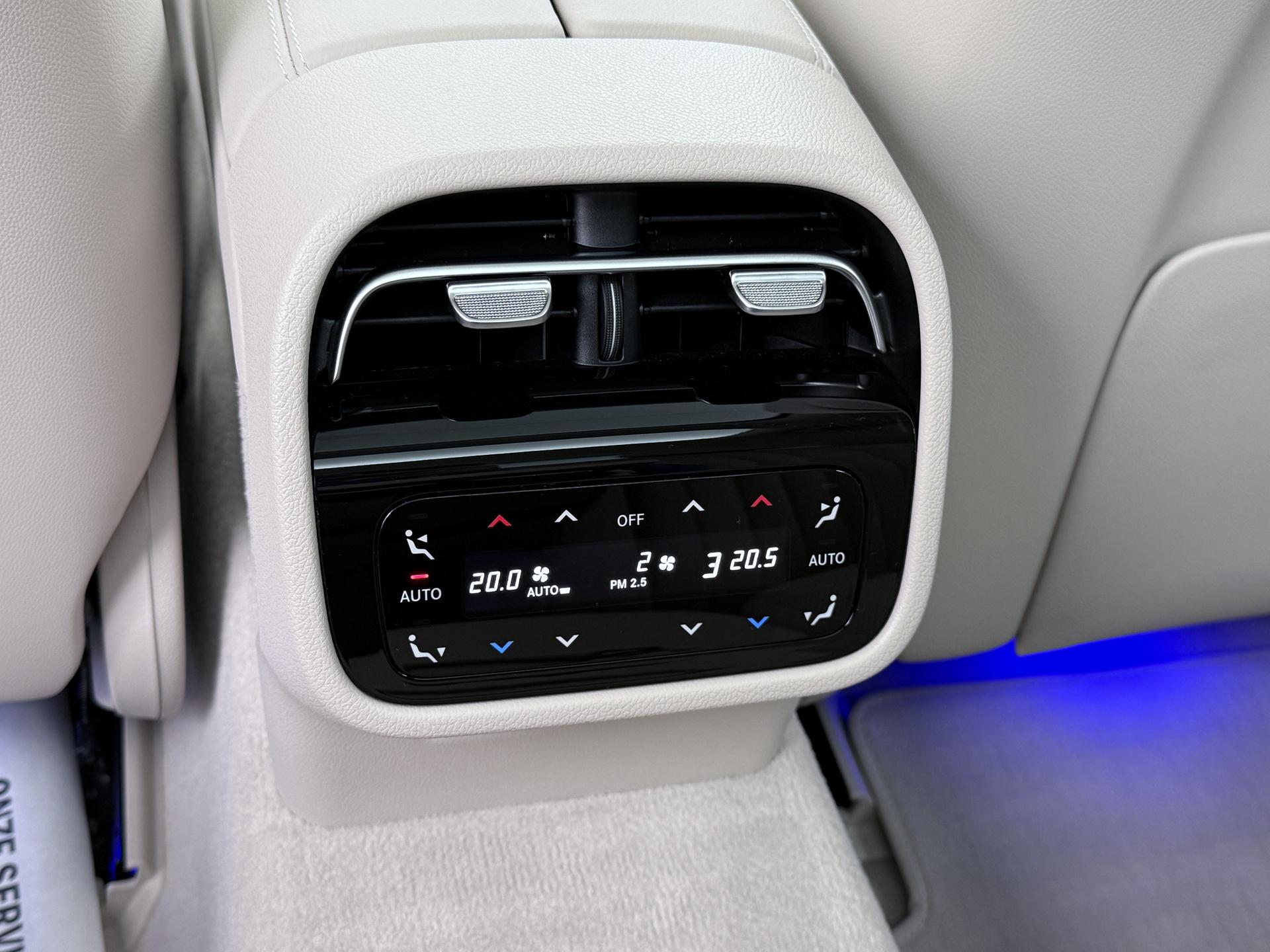 Mercedes-Benz E-Klasse 400 e 4MATIC Exclusive Line 11