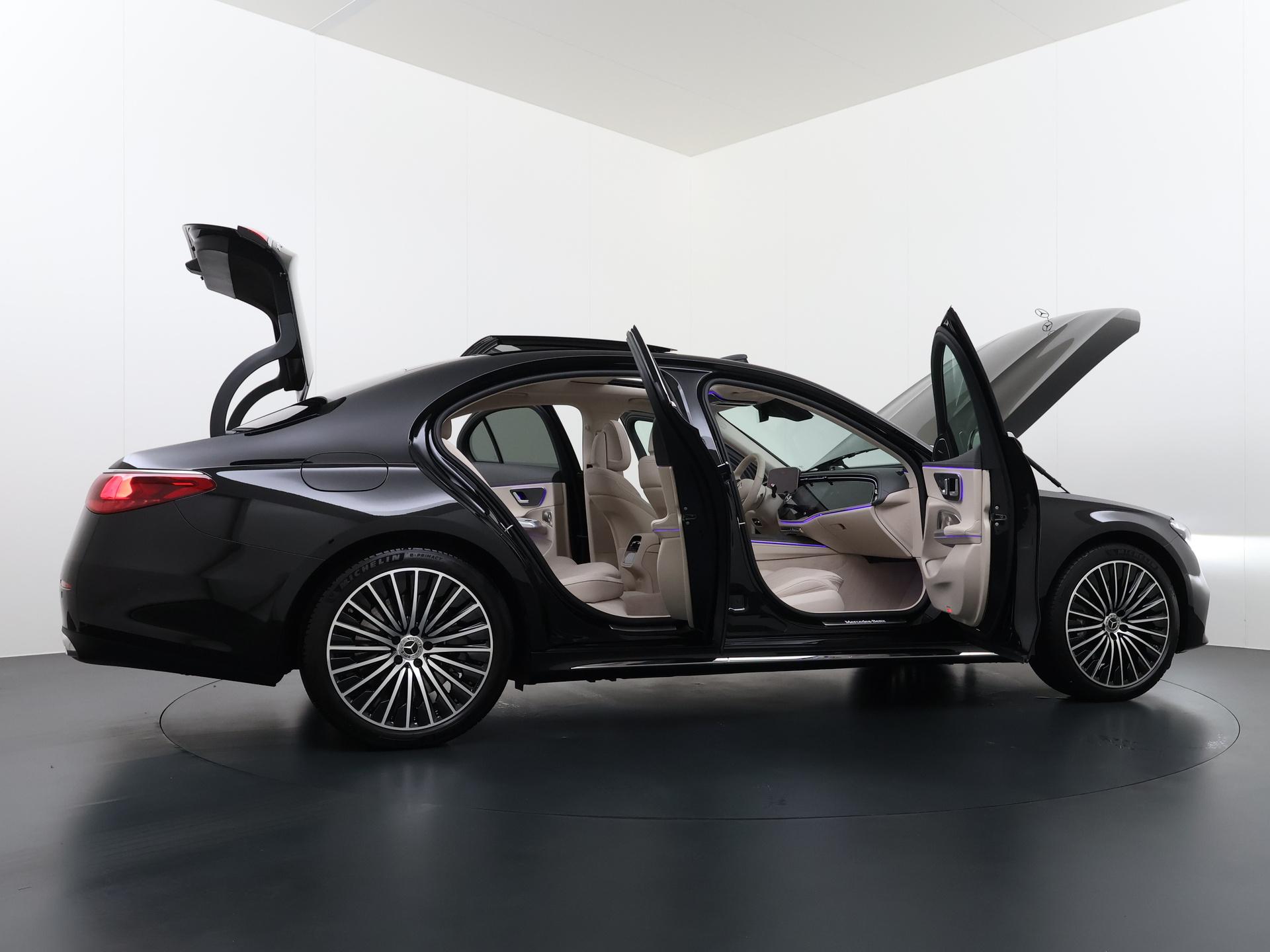 Mercedes-Benz E-Klasse 400 e 4MATIC Exclusive Line 16