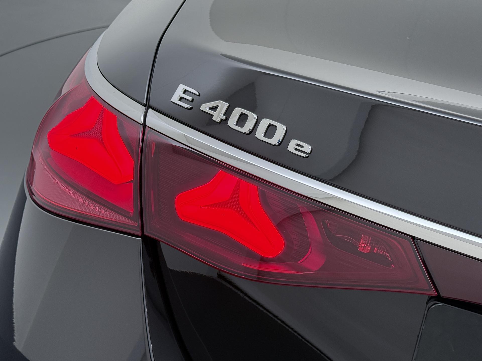 Mercedes-Benz E-Klasse 400 e 4MATIC Exclusive Line 18