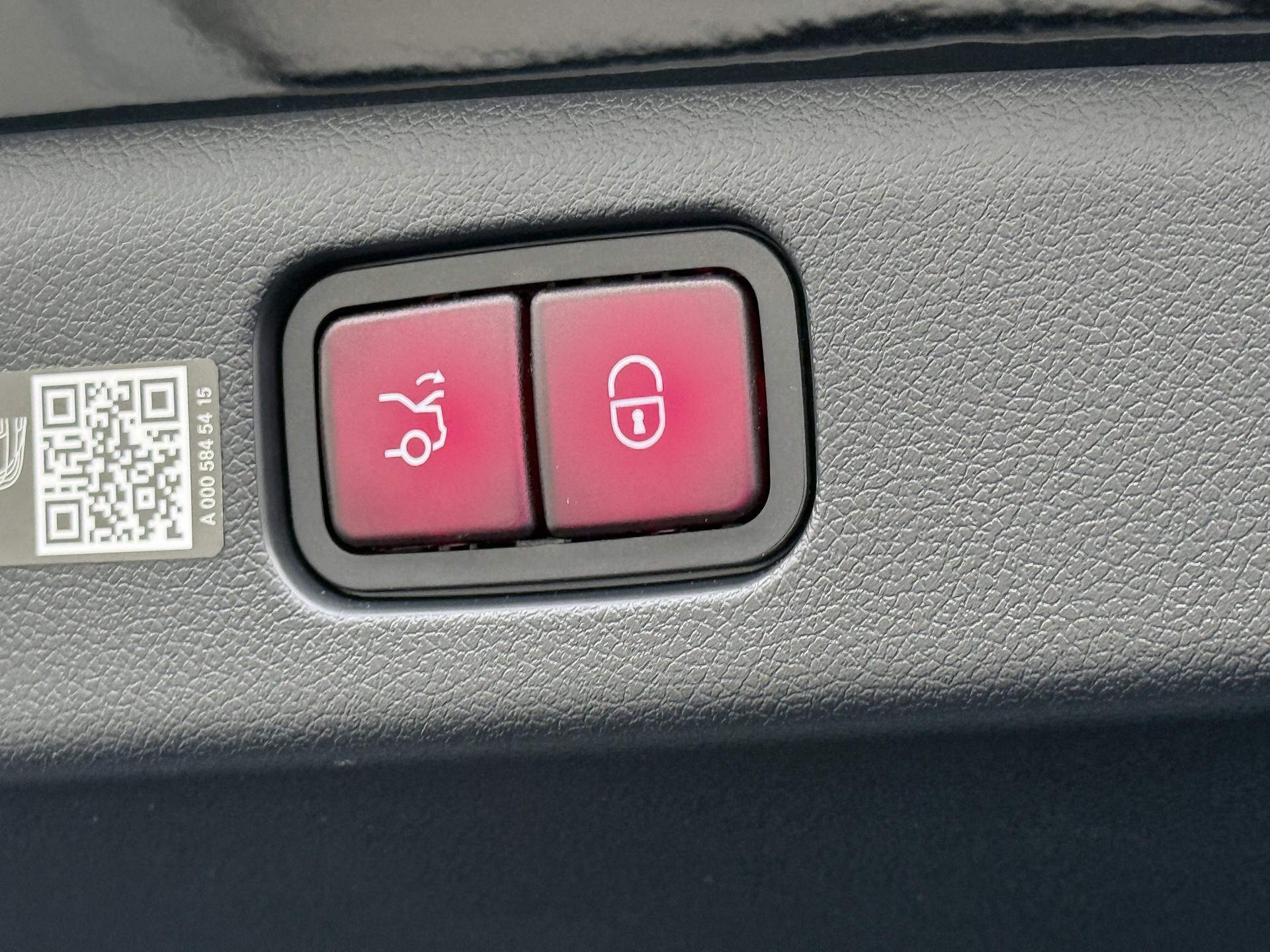 Mercedes-Benz E-Klasse 400 e 4MATIC Exclusive Line 21