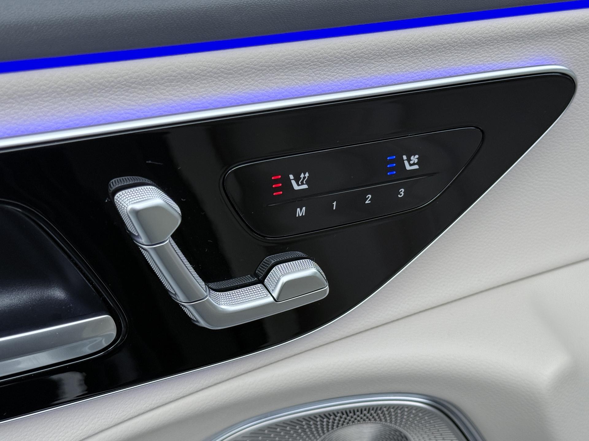 Mercedes-Benz E-Klasse 400 e 4MATIC Exclusive Line 26