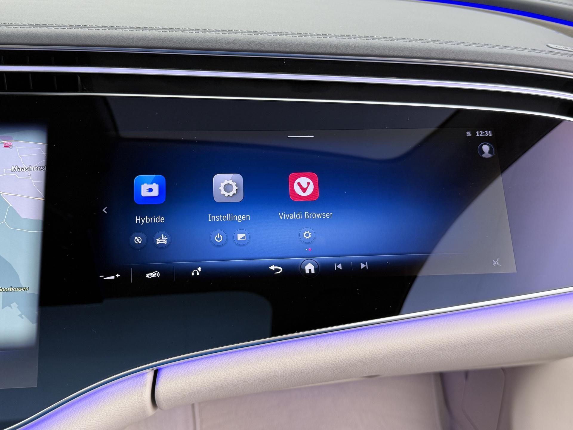 Mercedes-Benz E-Klasse 400 e 4MATIC Exclusive Line 52