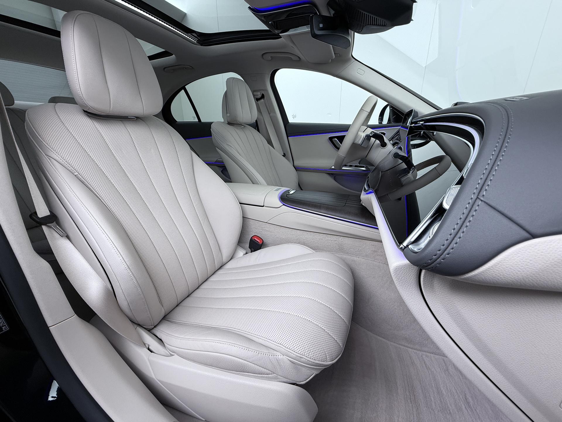 Mercedes-Benz E-Klasse 400 e 4MATIC Exclusive Line 61