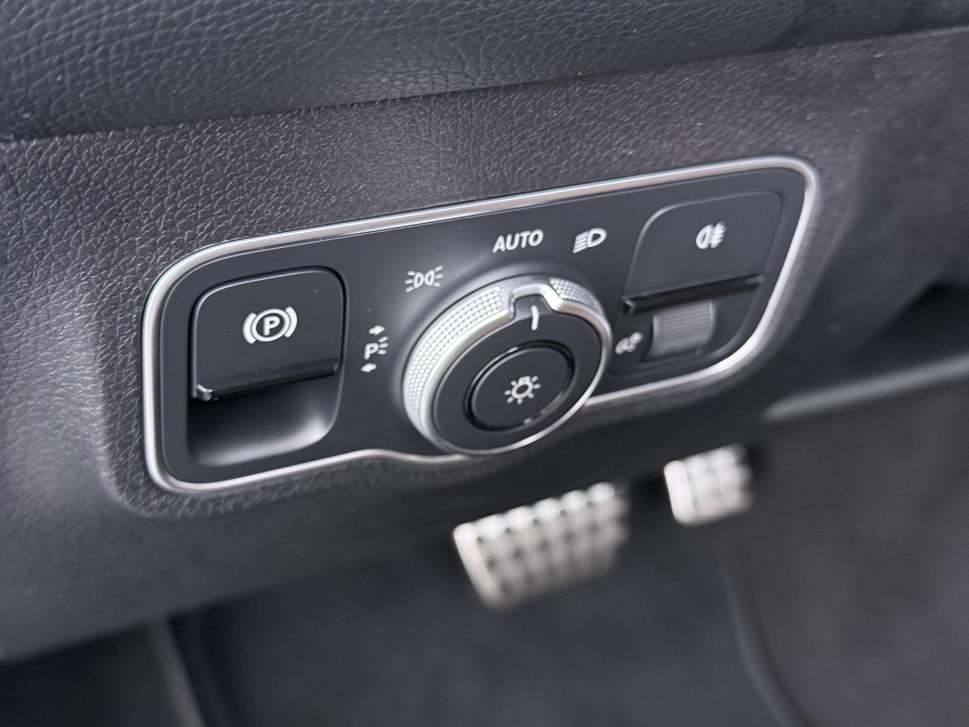 Mercedes-Benz GLB 200  AMG Star Edition Plus 7-pers. 27