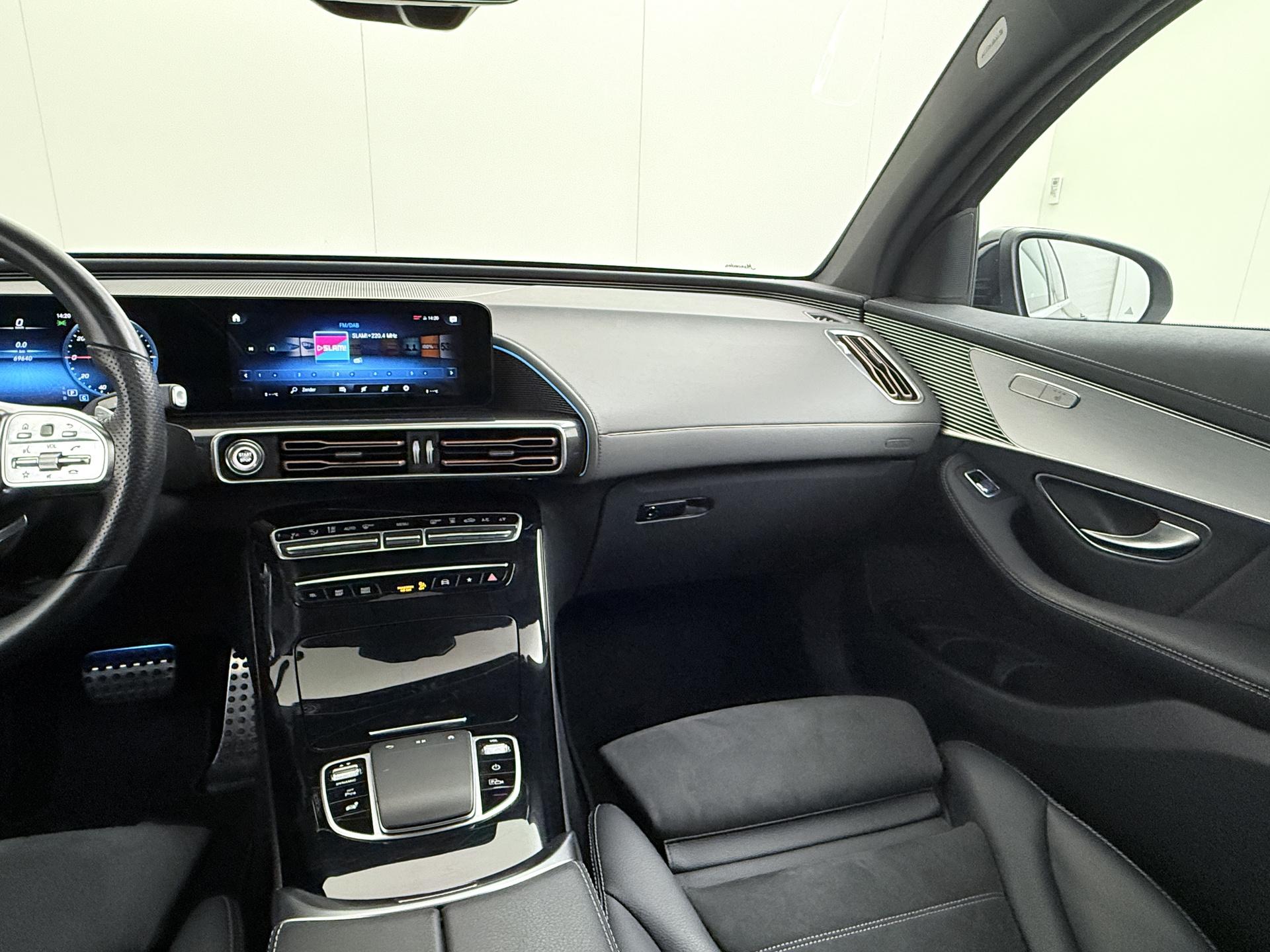 Mercedes-Benz EQC 400 4MATIC Premium Plus 80 kWh Accu 31