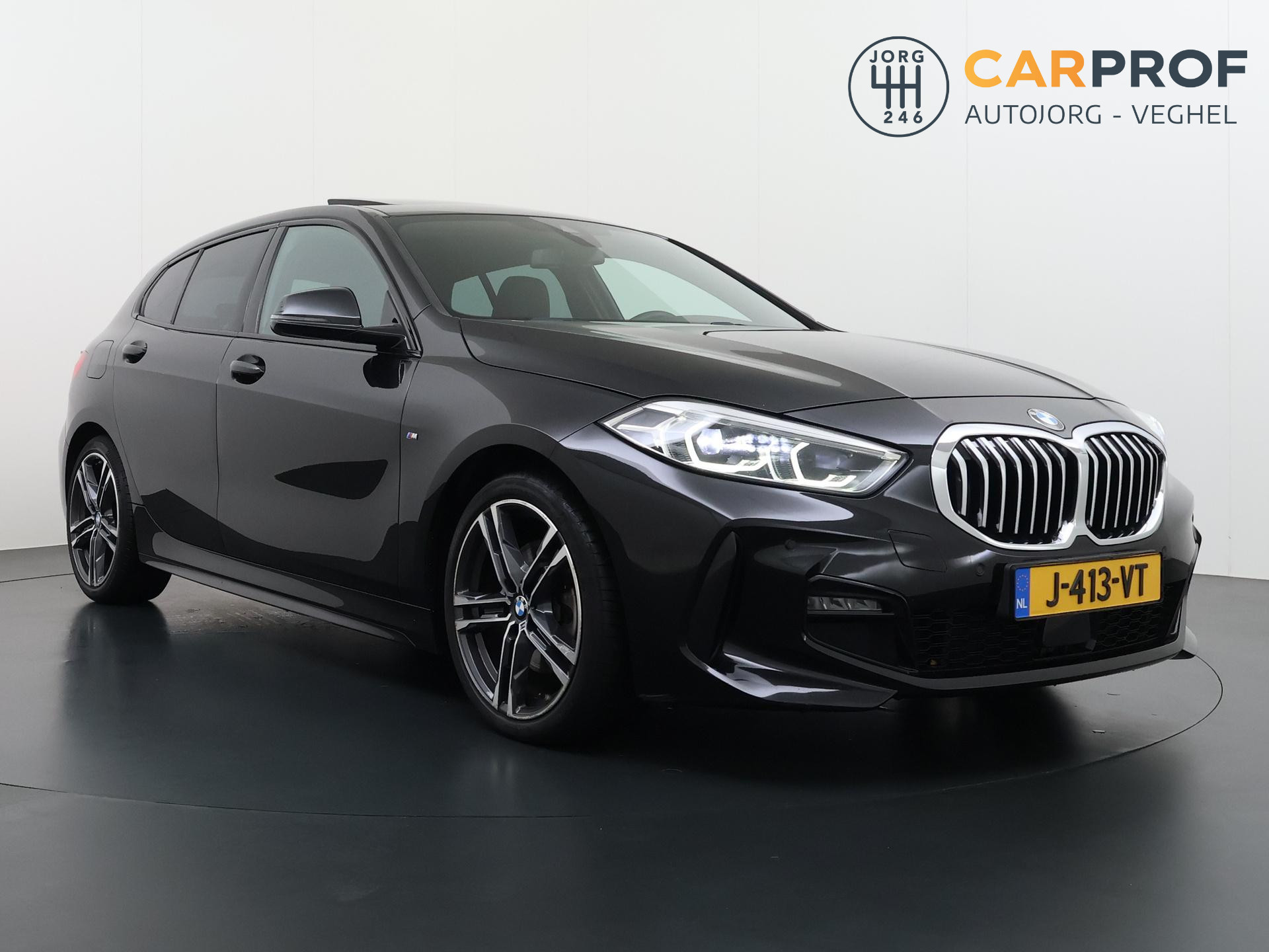 BMW 1-serie 118i High Executive Edition 3