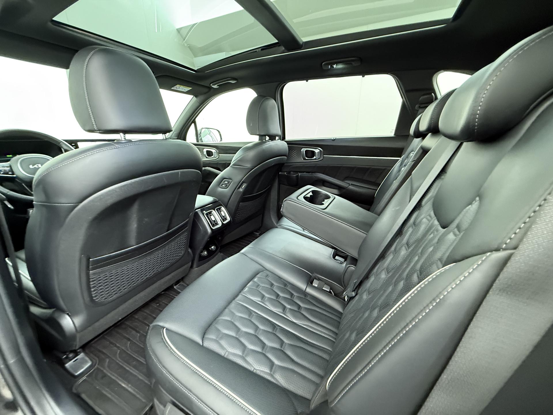 Kia Sorento 1.6 T-GDI Plug-in Hybrid 4WD ExecutiveLine 7p. 24