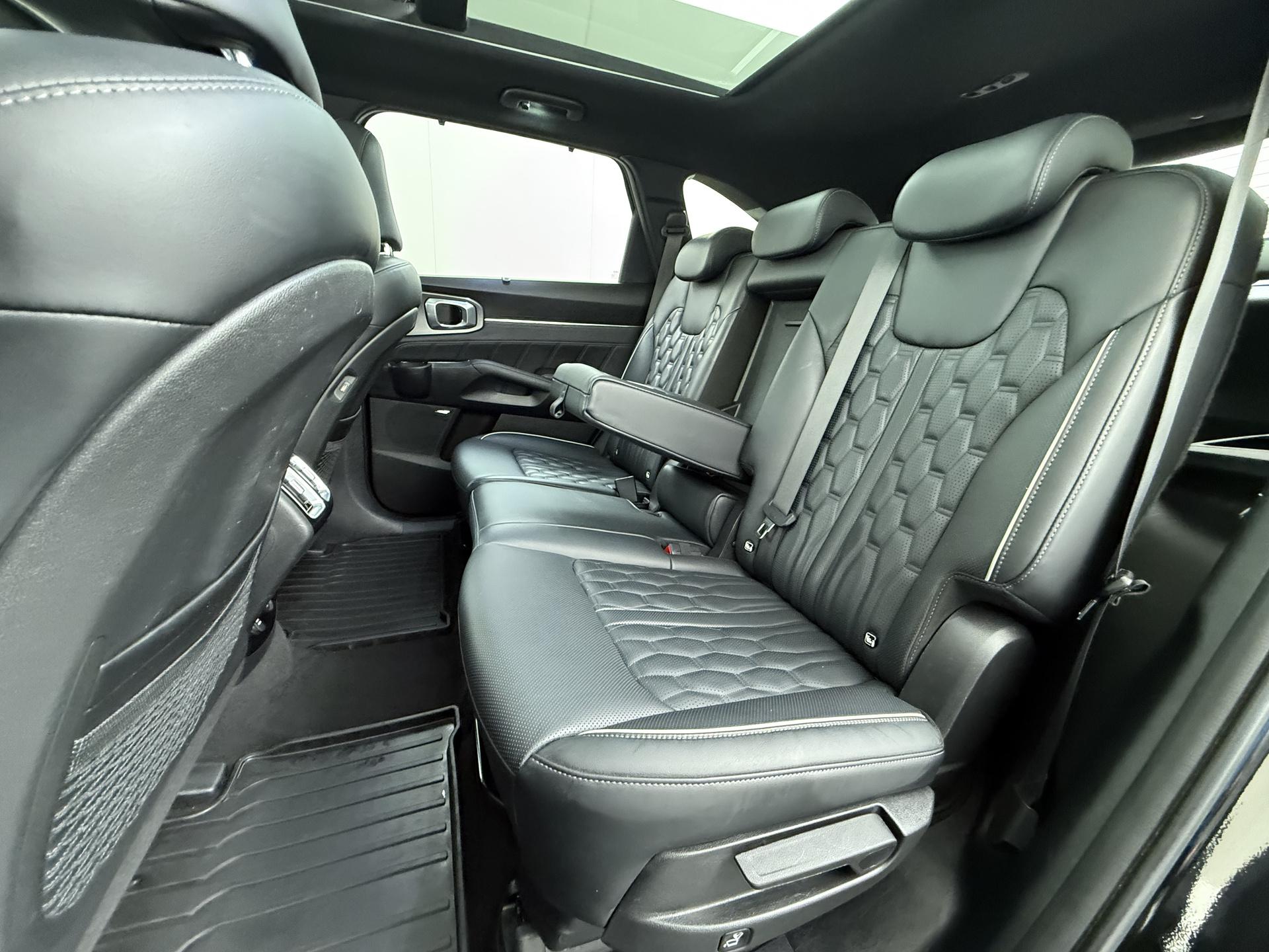 Kia Sorento 1.6 T-GDI Plug-in Hybrid 4WD ExecutiveLine 7p. 25