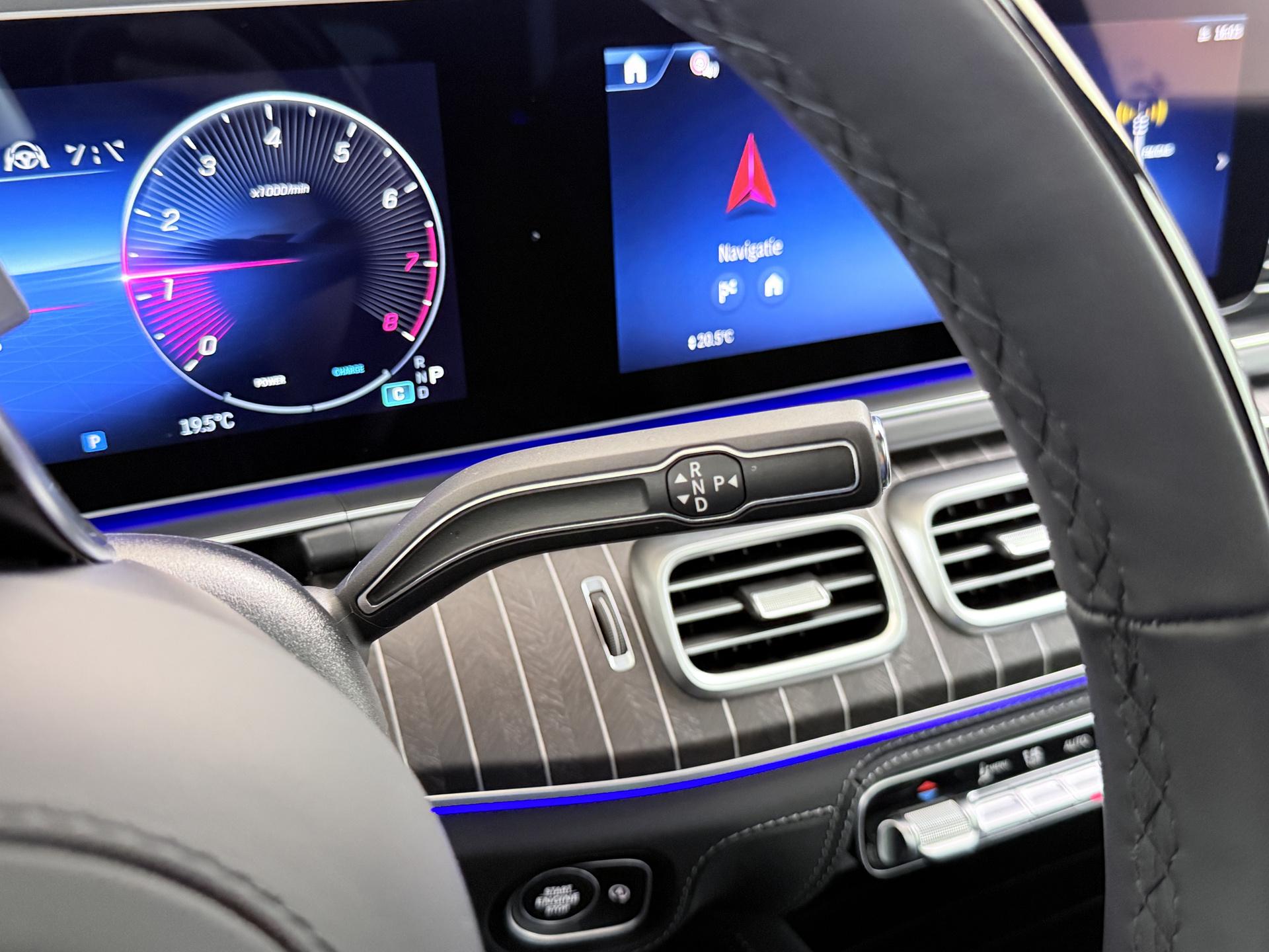 Mercedes-Benz GLS Maybach 600 4MATIC 48