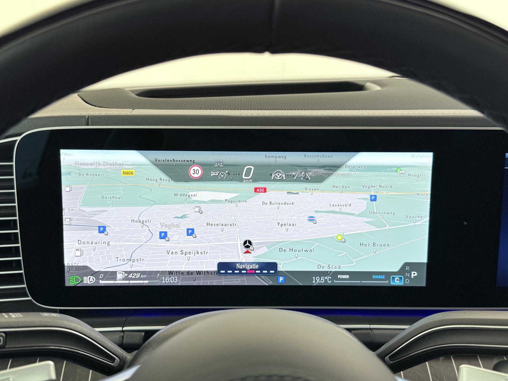 Mercedes-Benz GLS Maybach 600 4MATIC 53