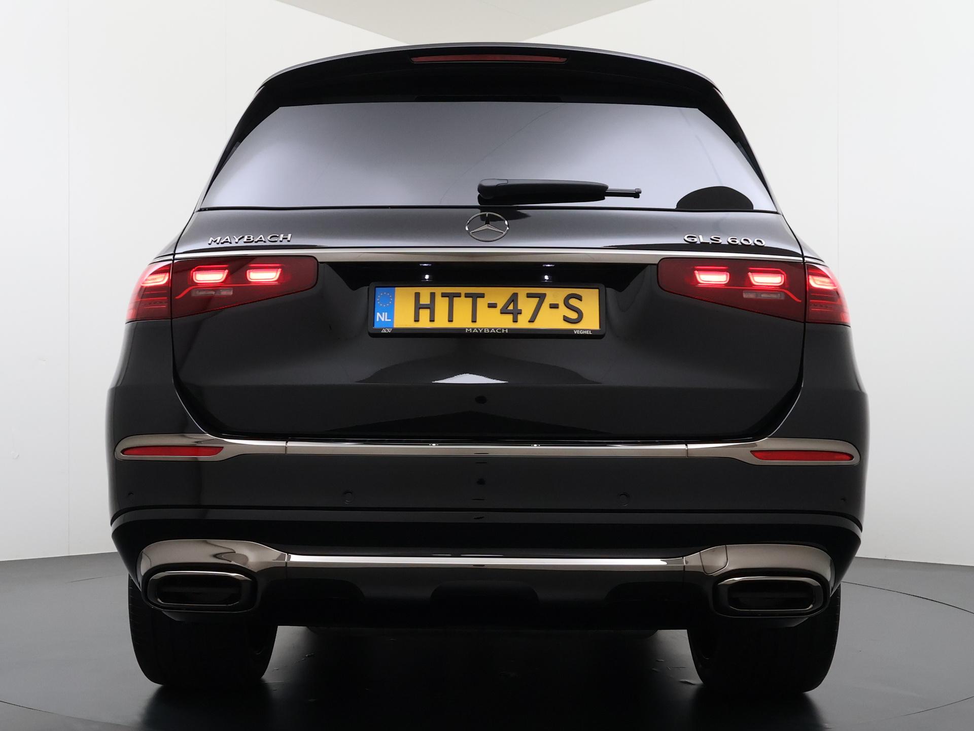 Mercedes-Benz GLS Maybach 600 4MATIC 6