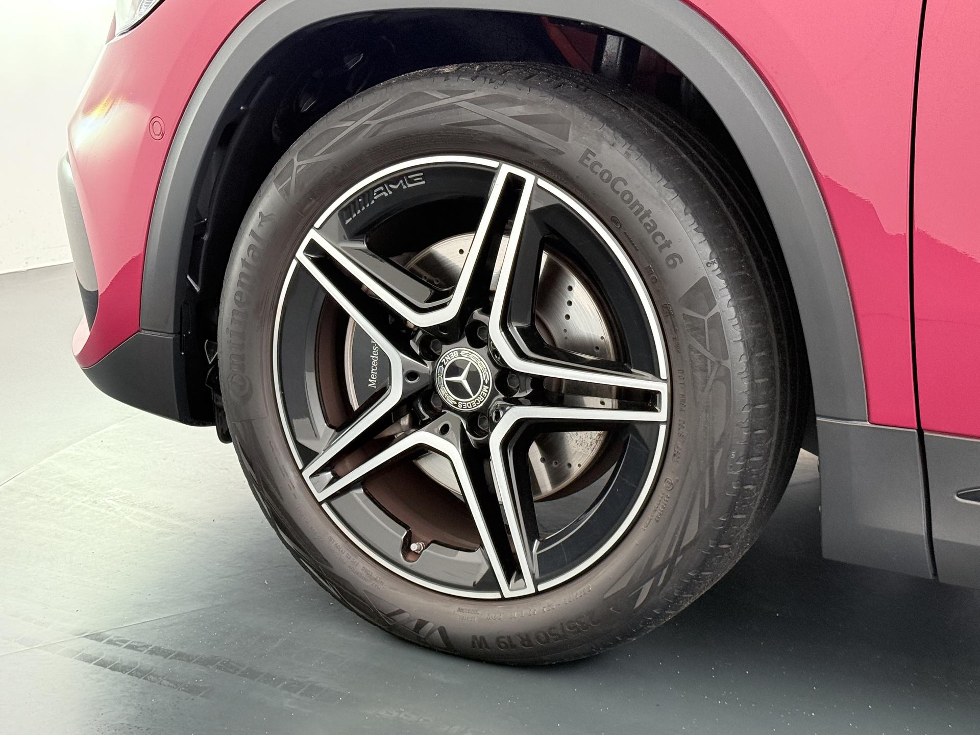 Mercedes-Benz GLA 200 AMG Business Solution 15