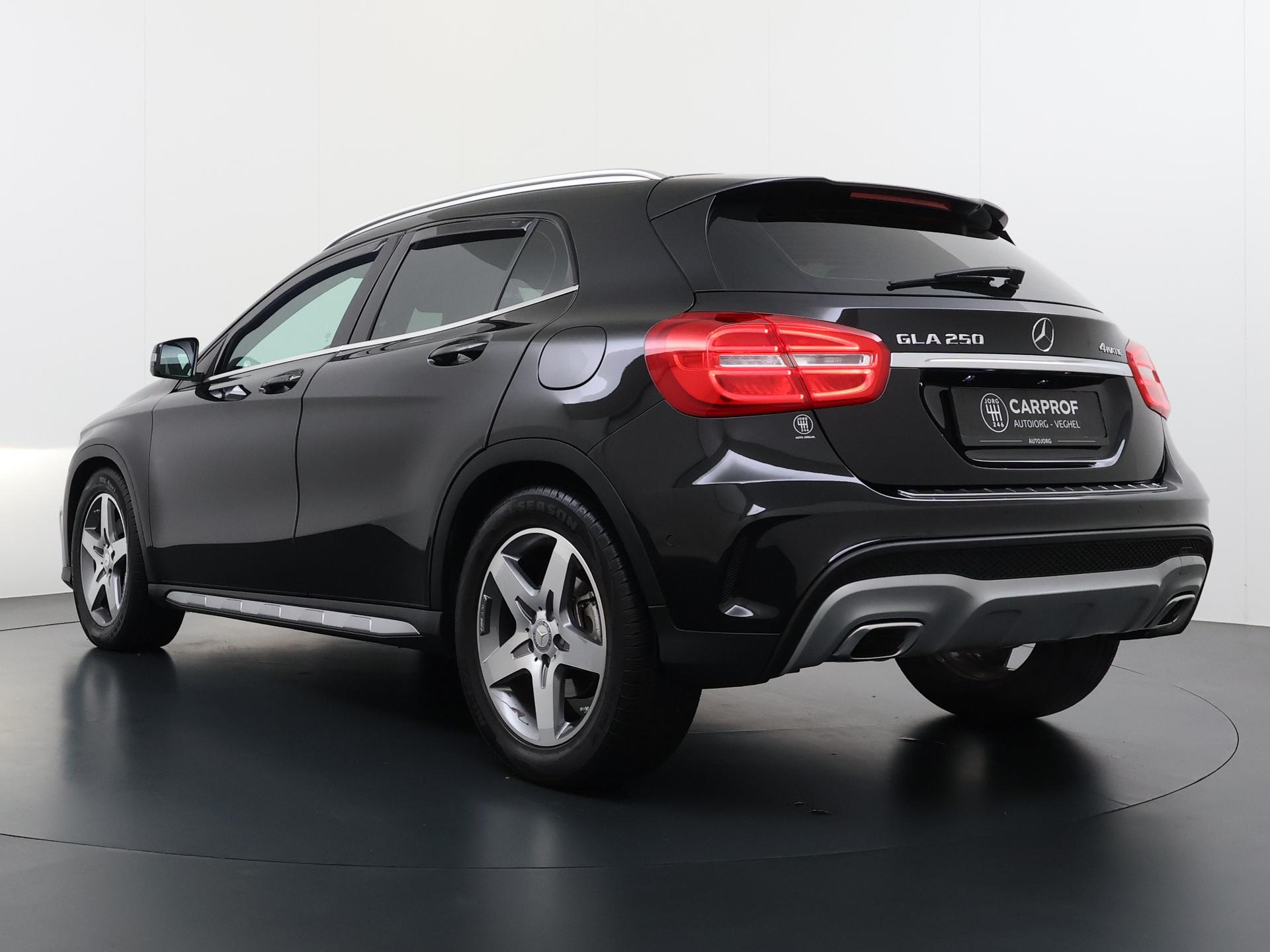 Mercedes-Benz GLA-klasse GLA 250 4MATIC DCT 1