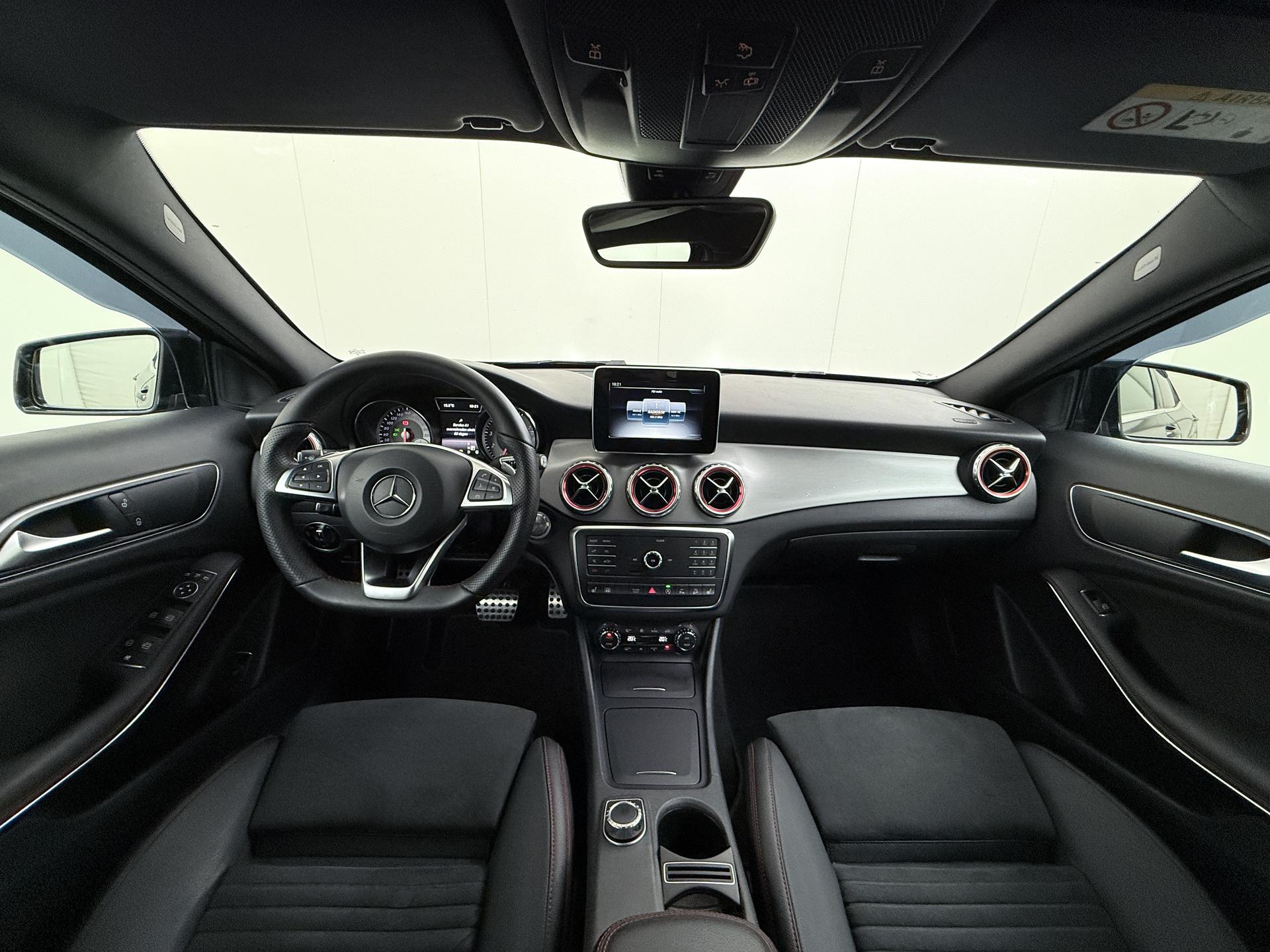 Mercedes-Benz GLA-klasse GLA 250 4MATIC DCT 17