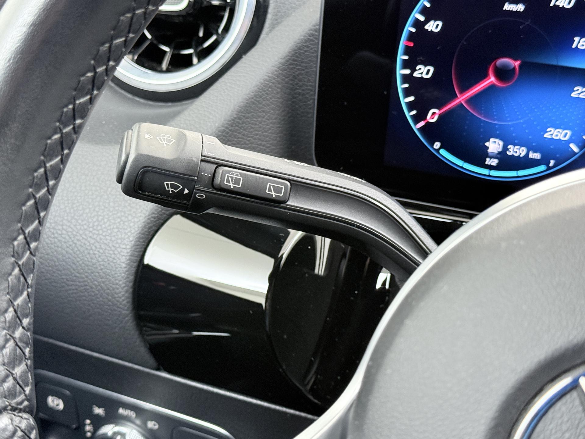 Mercedes-Benz B-Klasse 250 e Luxury Line 21