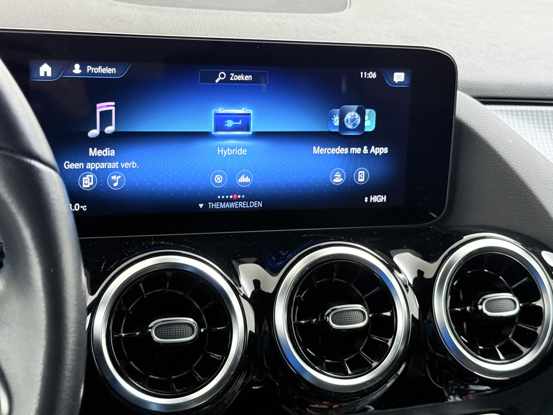 Mercedes-Benz B-Klasse 250 e Luxury Line 27