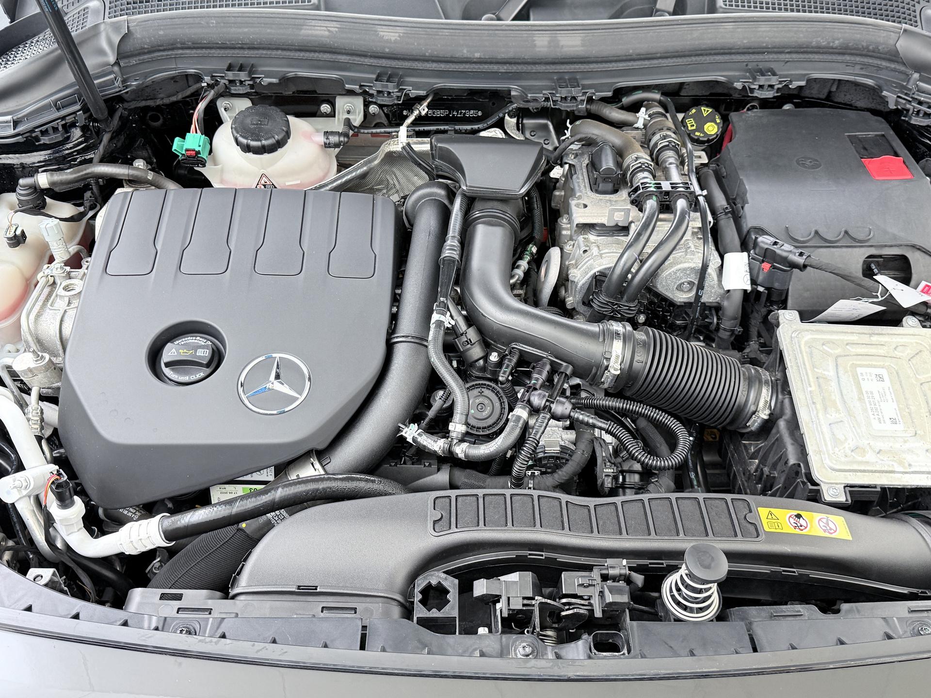 Mercedes-Benz B-Klasse 250 e Luxury Line 9