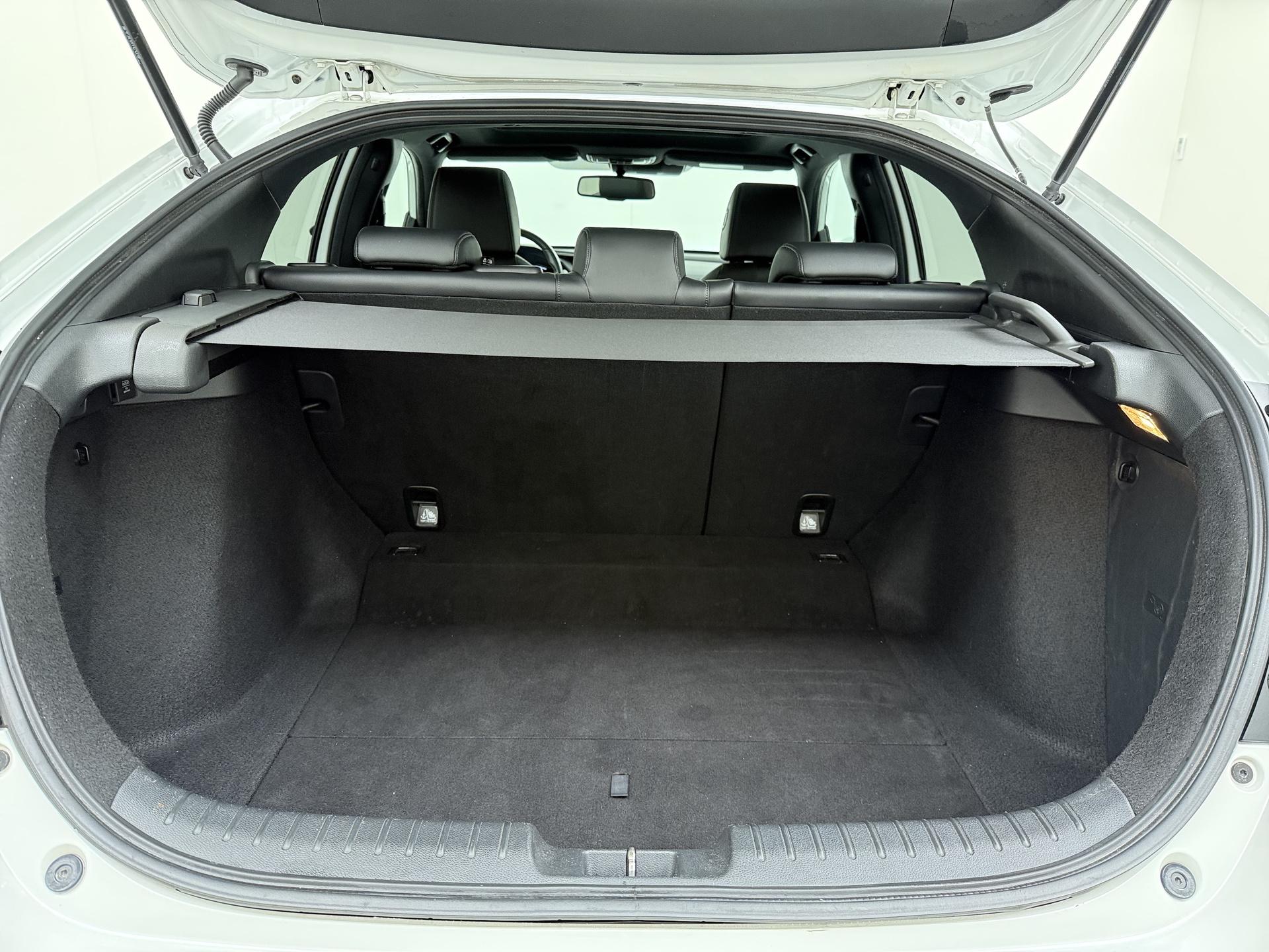 Honda Civic 1.0 i-VTEC Executive 14