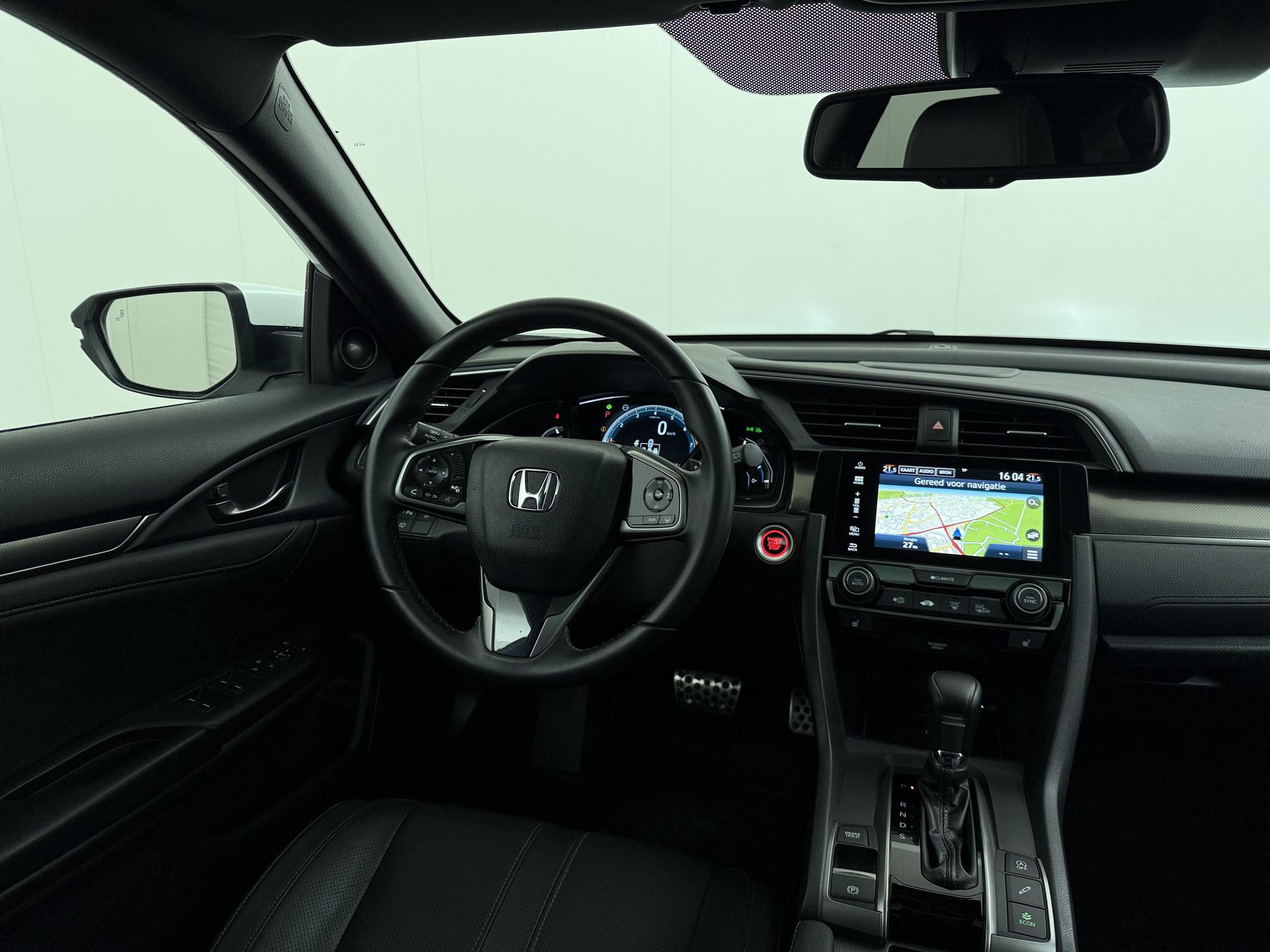 Honda Civic 1.0 i-VTEC Executive 21