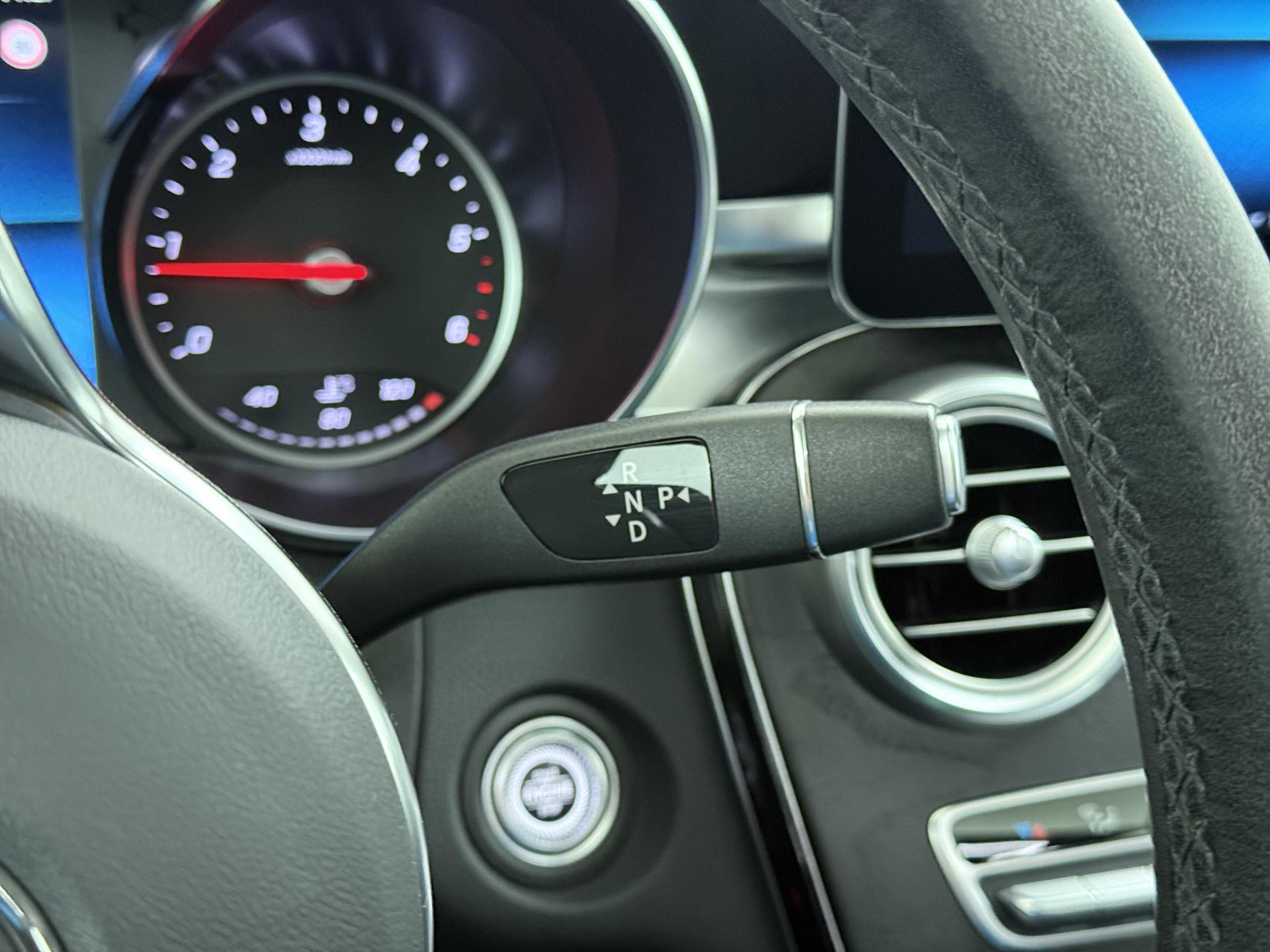 Mercedes-Benz GLC Coupé 220d 4MATIC Premium 32