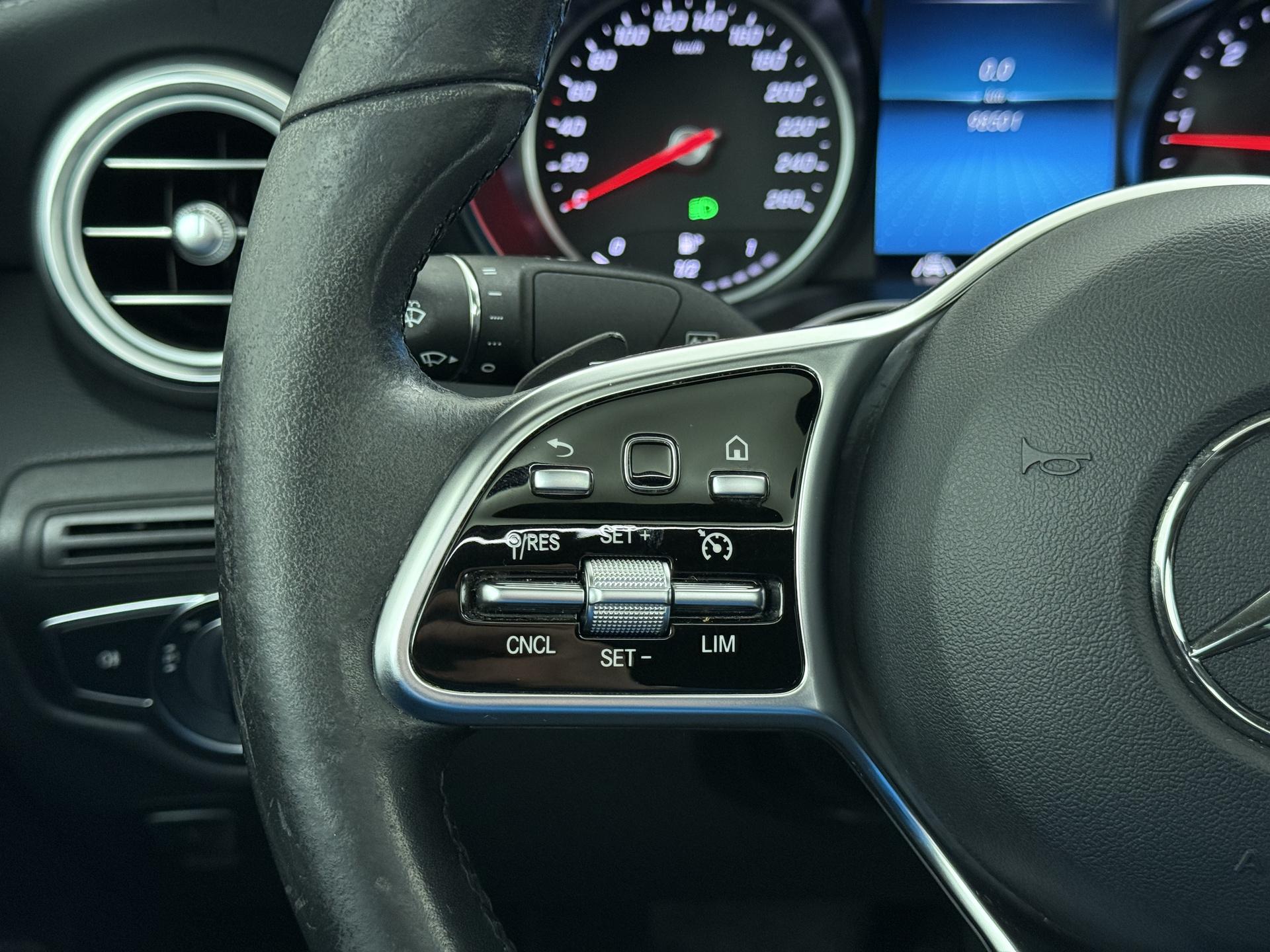 Mercedes-Benz GLC Coupé 220d 4MATIC Premium 33