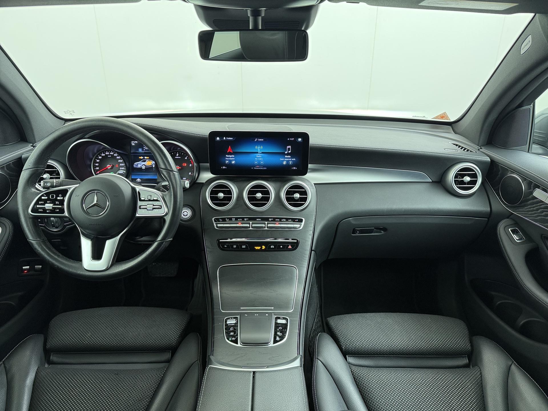 Mercedes-Benz GLC Coupé 220d 4MATIC Premium 7